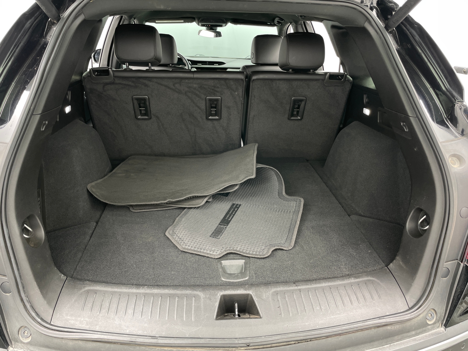 Thumbnail: 2021 Cadillac XT5 - 6