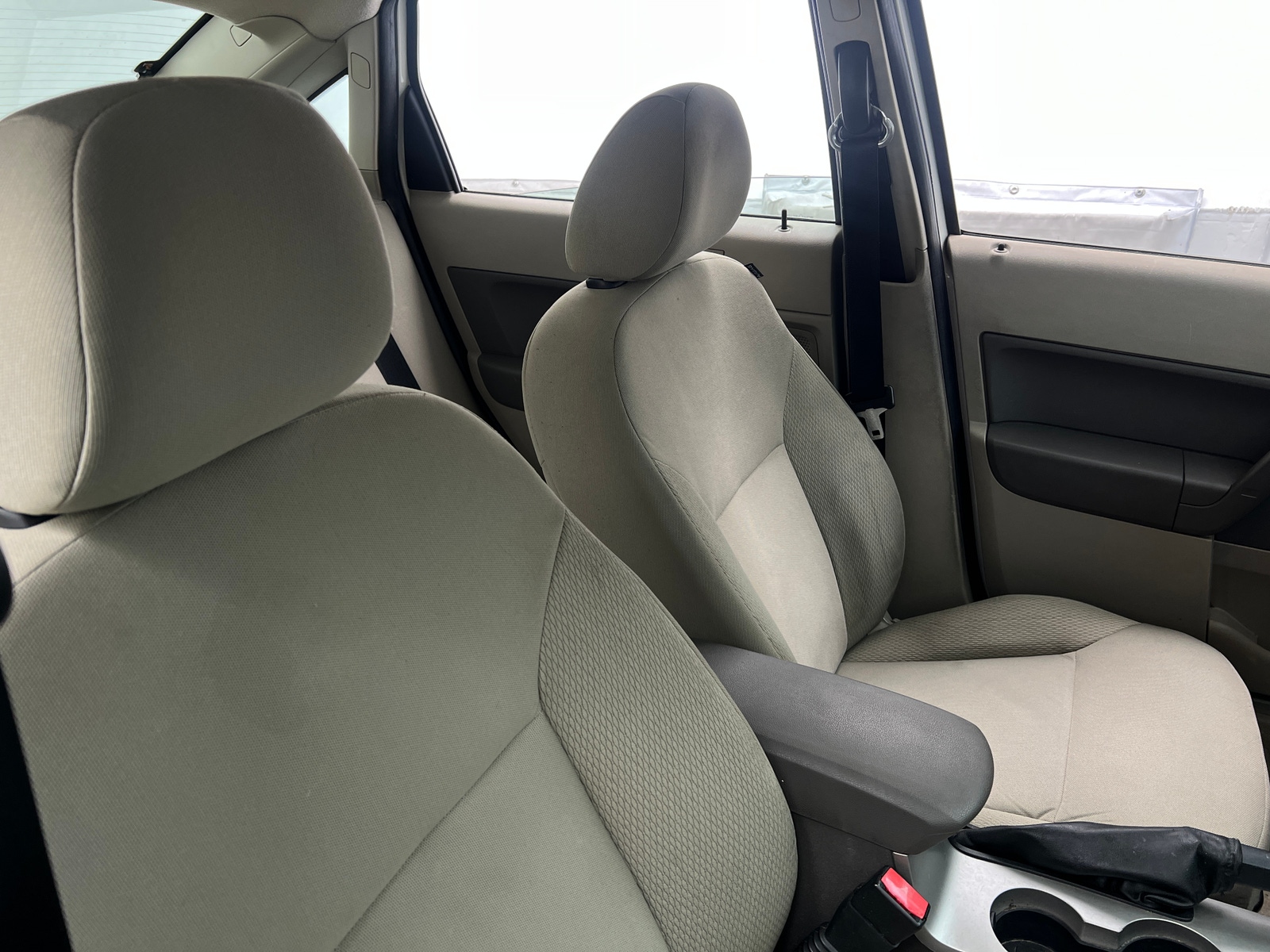 Thumbnail: 2010 Ford Focus - 2