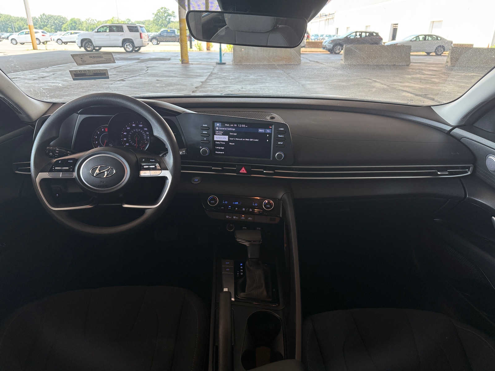Thumbnail: 2023 Hyundai Elantra - 3