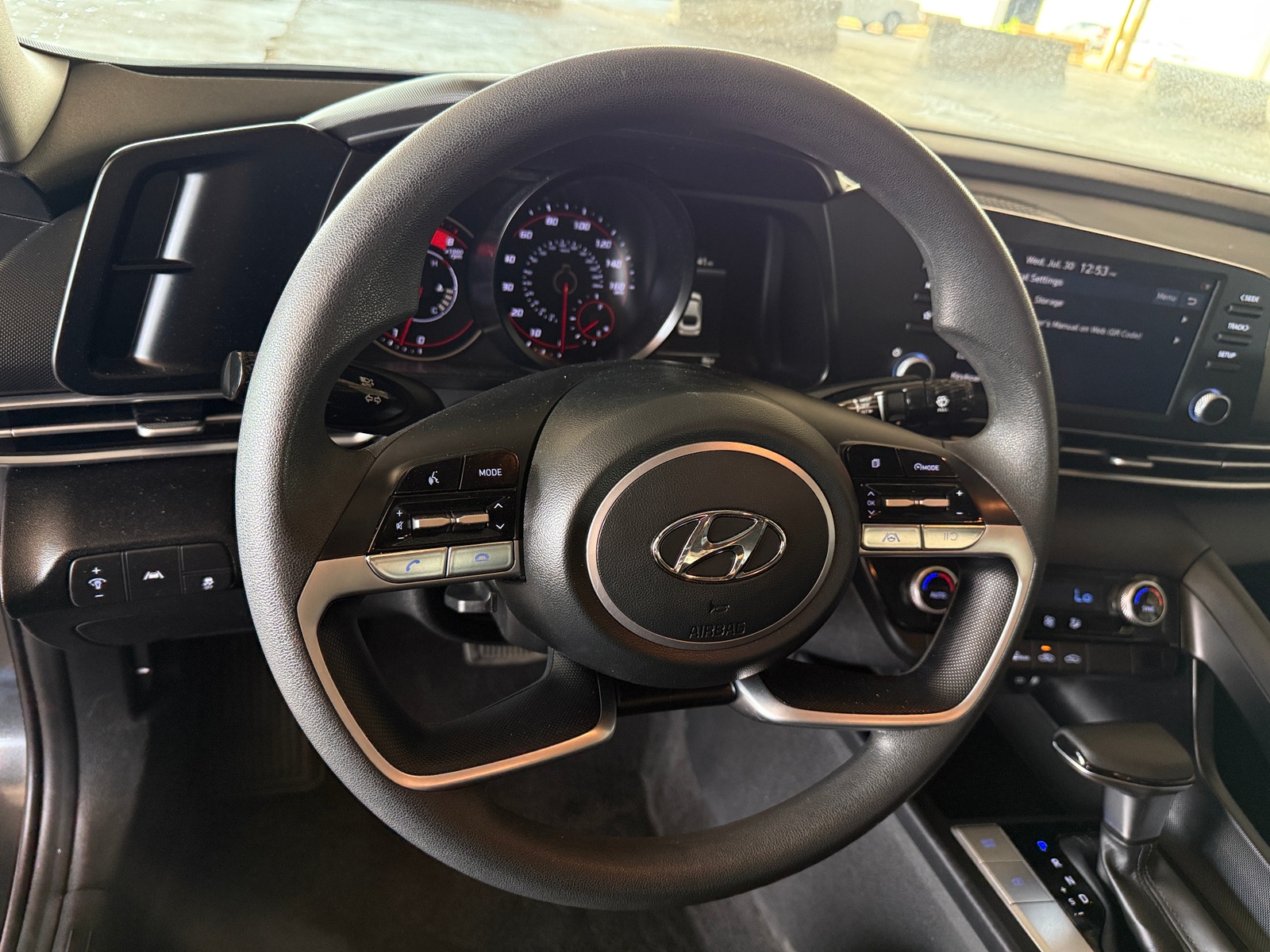 Thumbnail: 2023 Hyundai Elantra - 5
