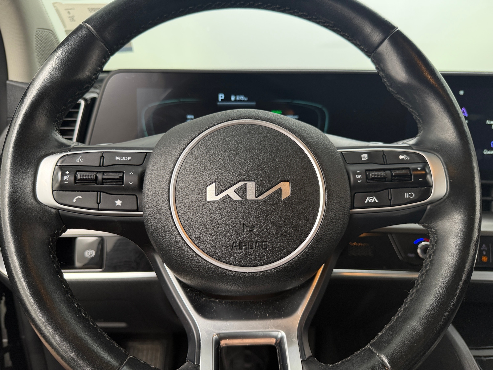 Thumbnail: 2023 Kia Sportage - 4