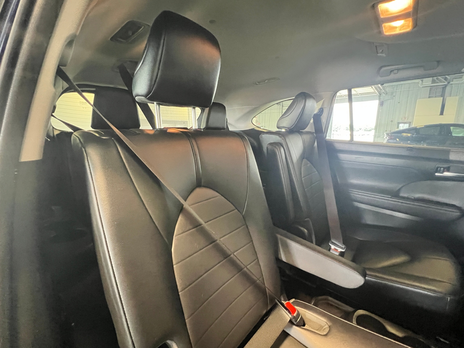 Thumbnail: 2020 Toyota Highlander - 5