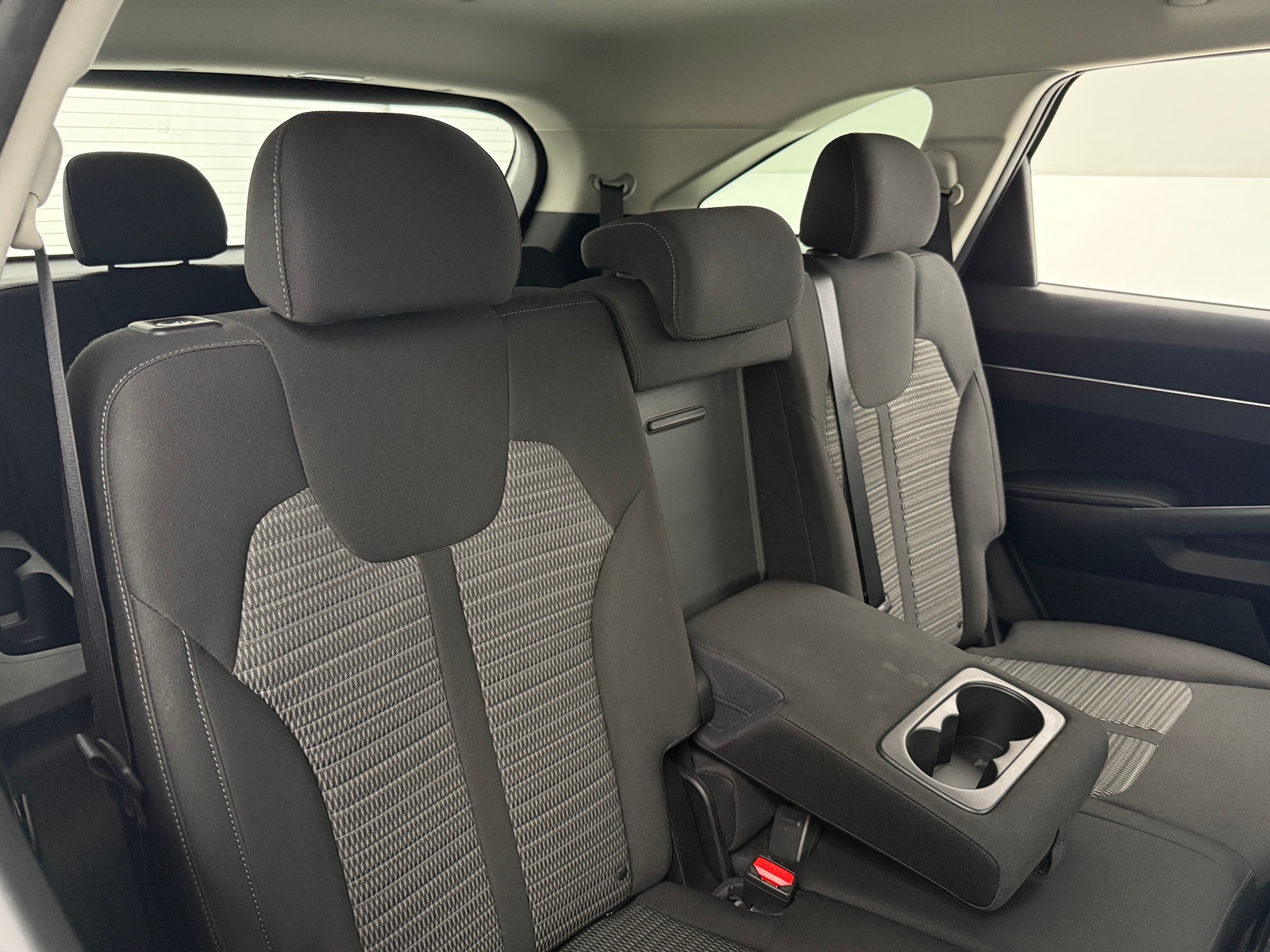 Thumbnail: 2022 Kia Sorento - 6