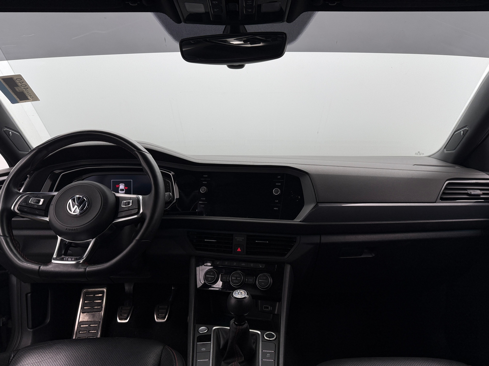 Thumbnail: 2019 Volkswagen Jetta - 3