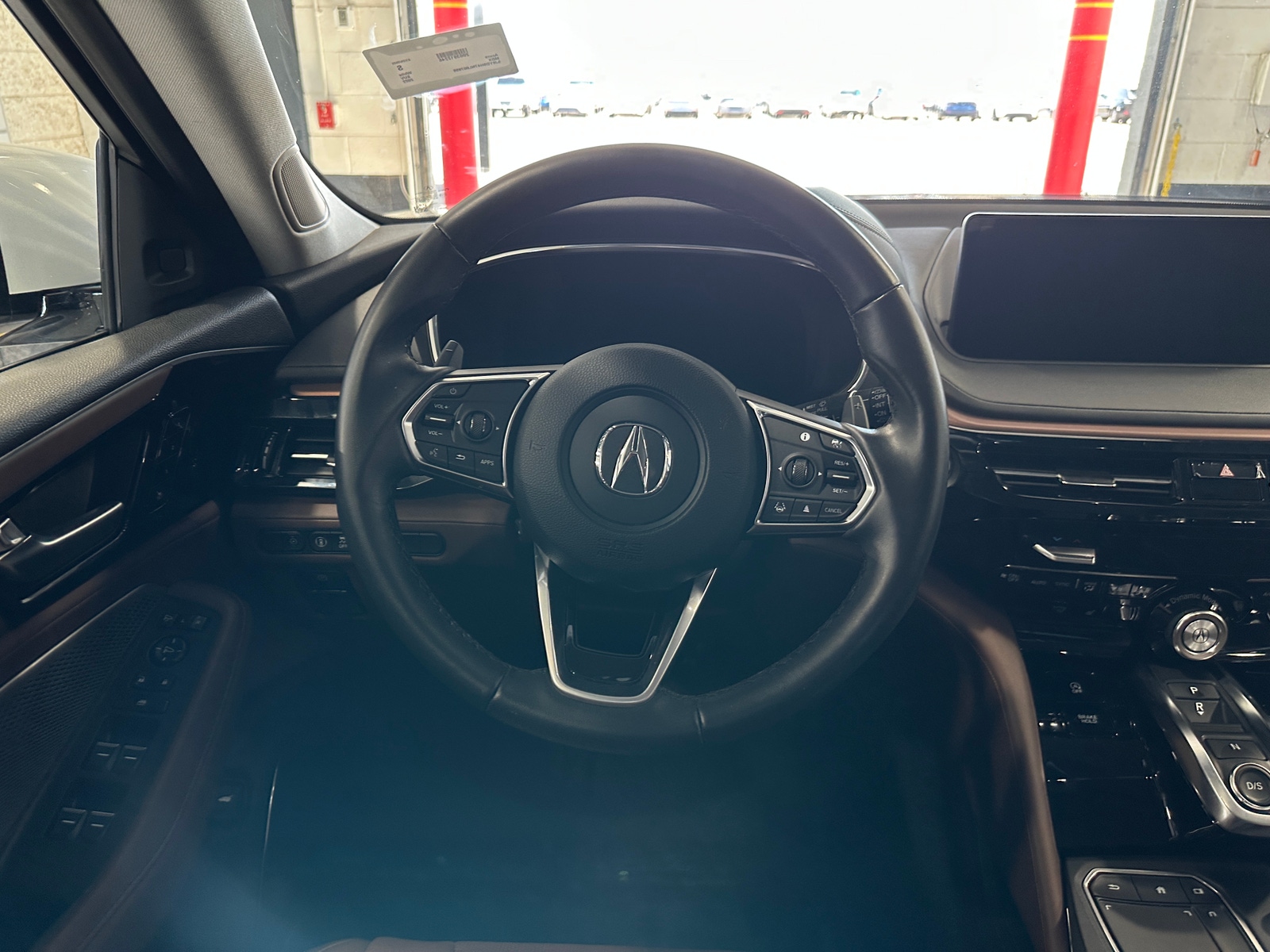 Thumbnail: 2022 Acura MDX - 4