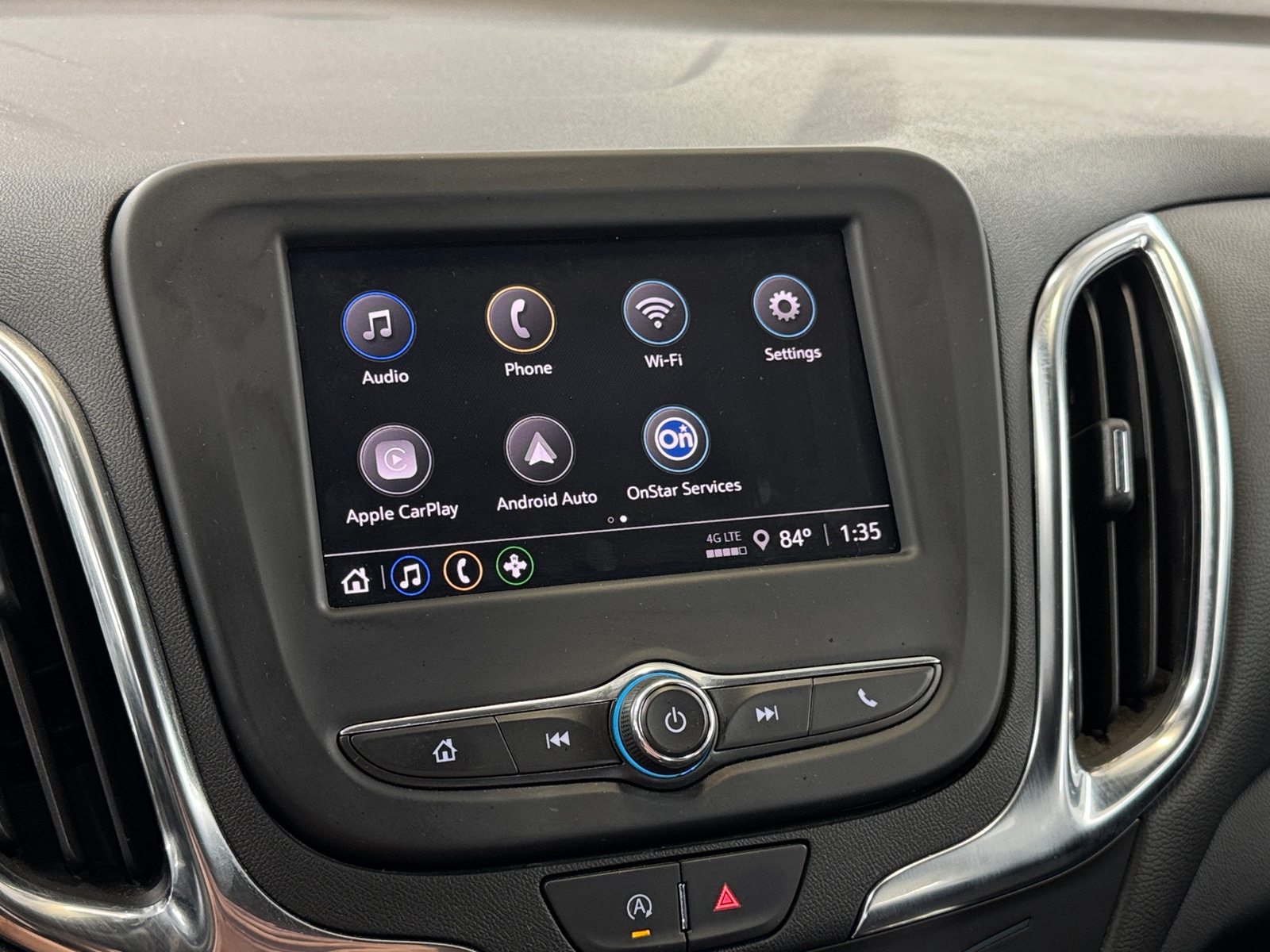 Thumbnail: 2022 Chevrolet Equinox - 4