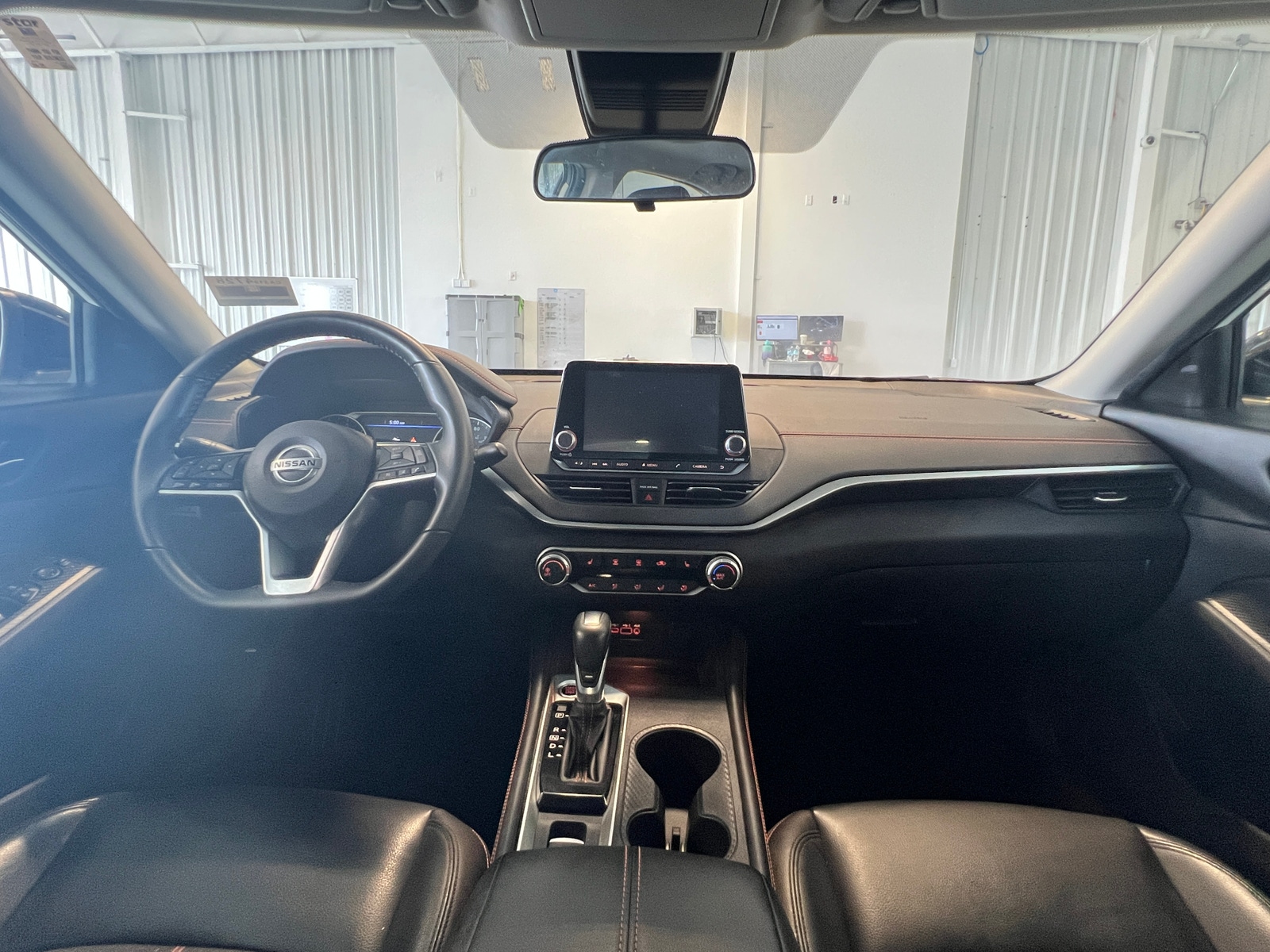 Thumbnail: 2020 Nissan Altima - 3