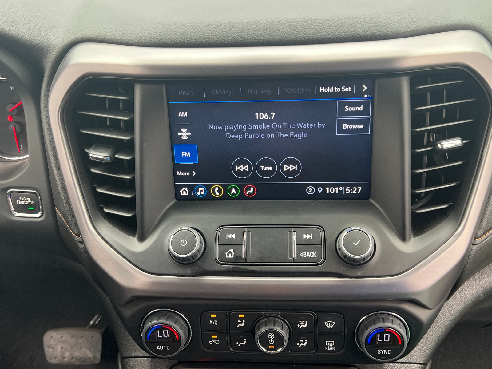 Thumbnail: 2022 GMC Acadia - 3