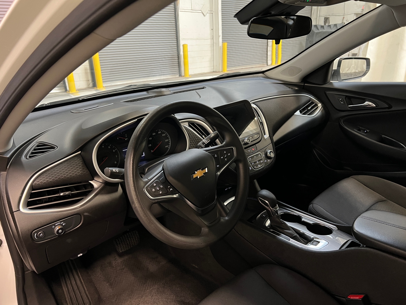 Thumbnail: 2024 Chevrolet Malibu - 3