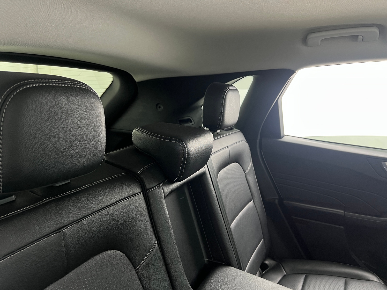 Thumbnail: 2022 Ford Escape - 5