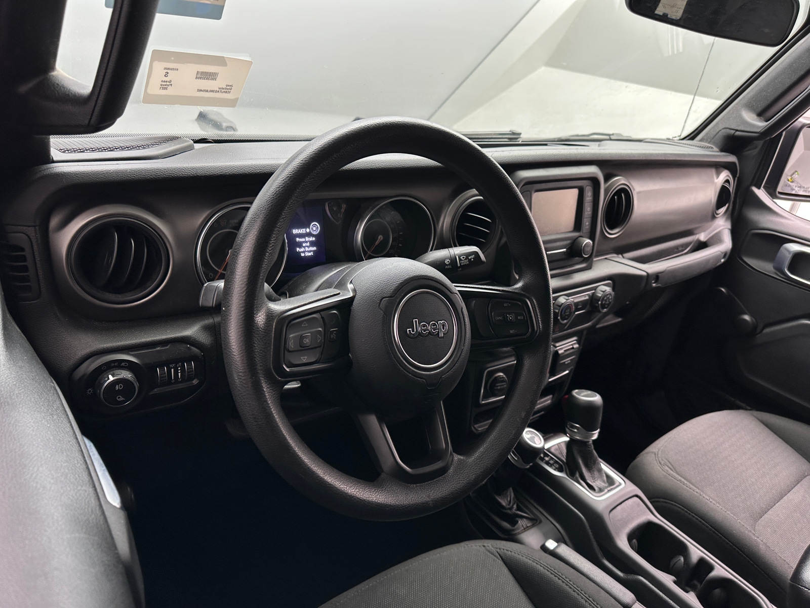 Thumbnail: 2021 Jeep Gladiator - 3