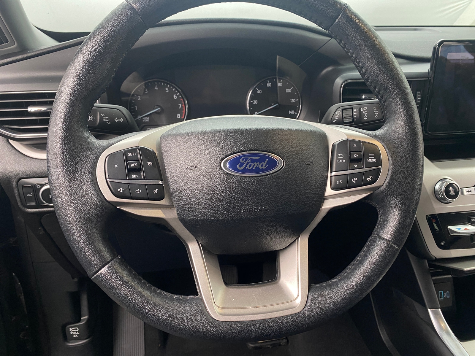 Thumbnail: 2024 Ford Explorer - 5