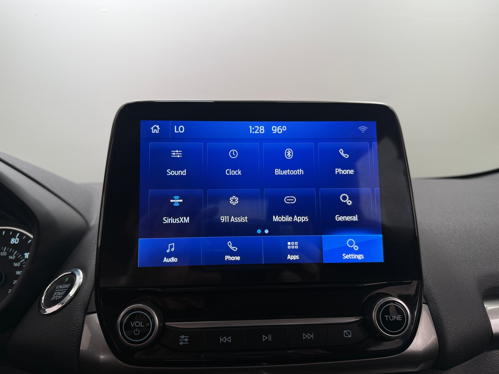 Thumbnail: 2021 Ford EcoSport - 4