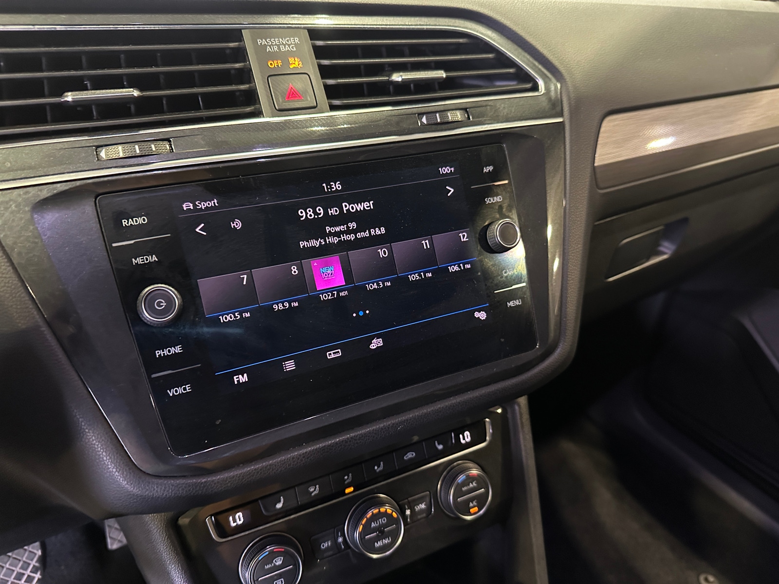 Thumbnail: 2019 Volkswagen Tiguan - 3