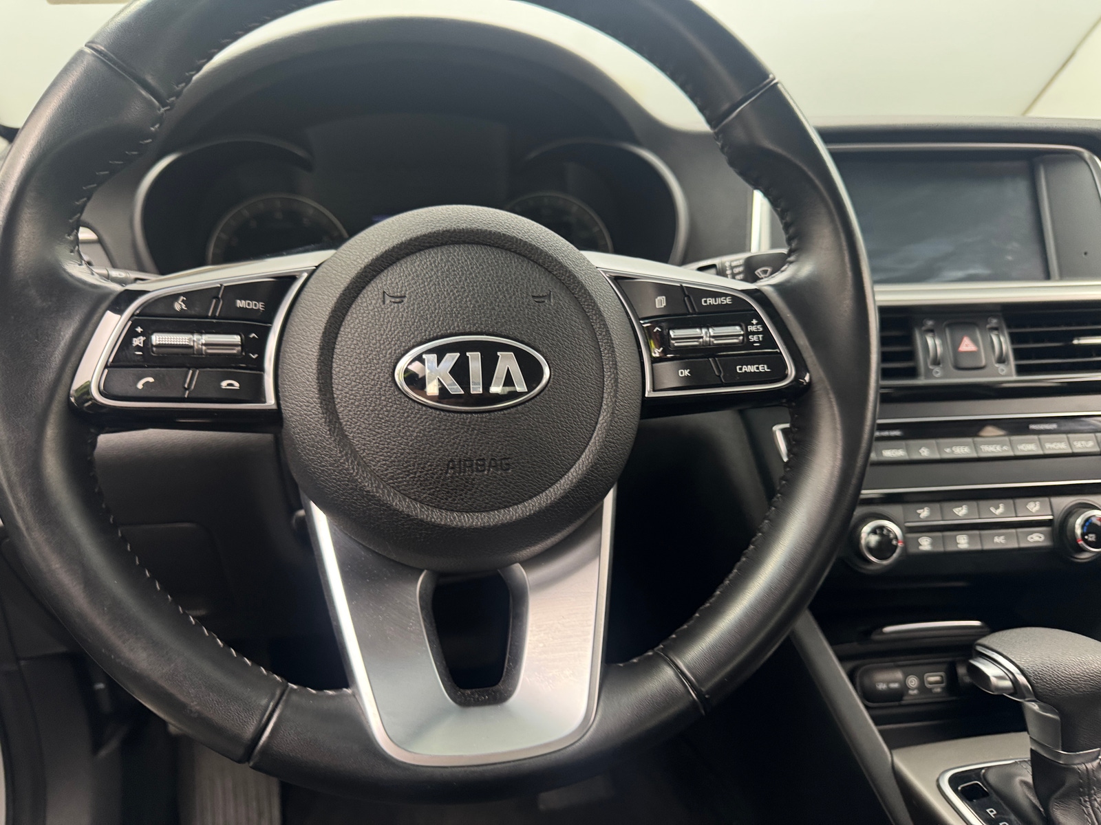 Thumbnail: 2020 Kia Optima - 4