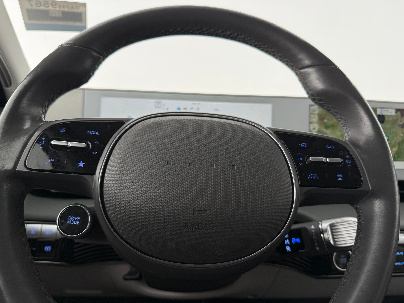 Thumbnail: 2023 Hyundai Ioniq 5 - 4