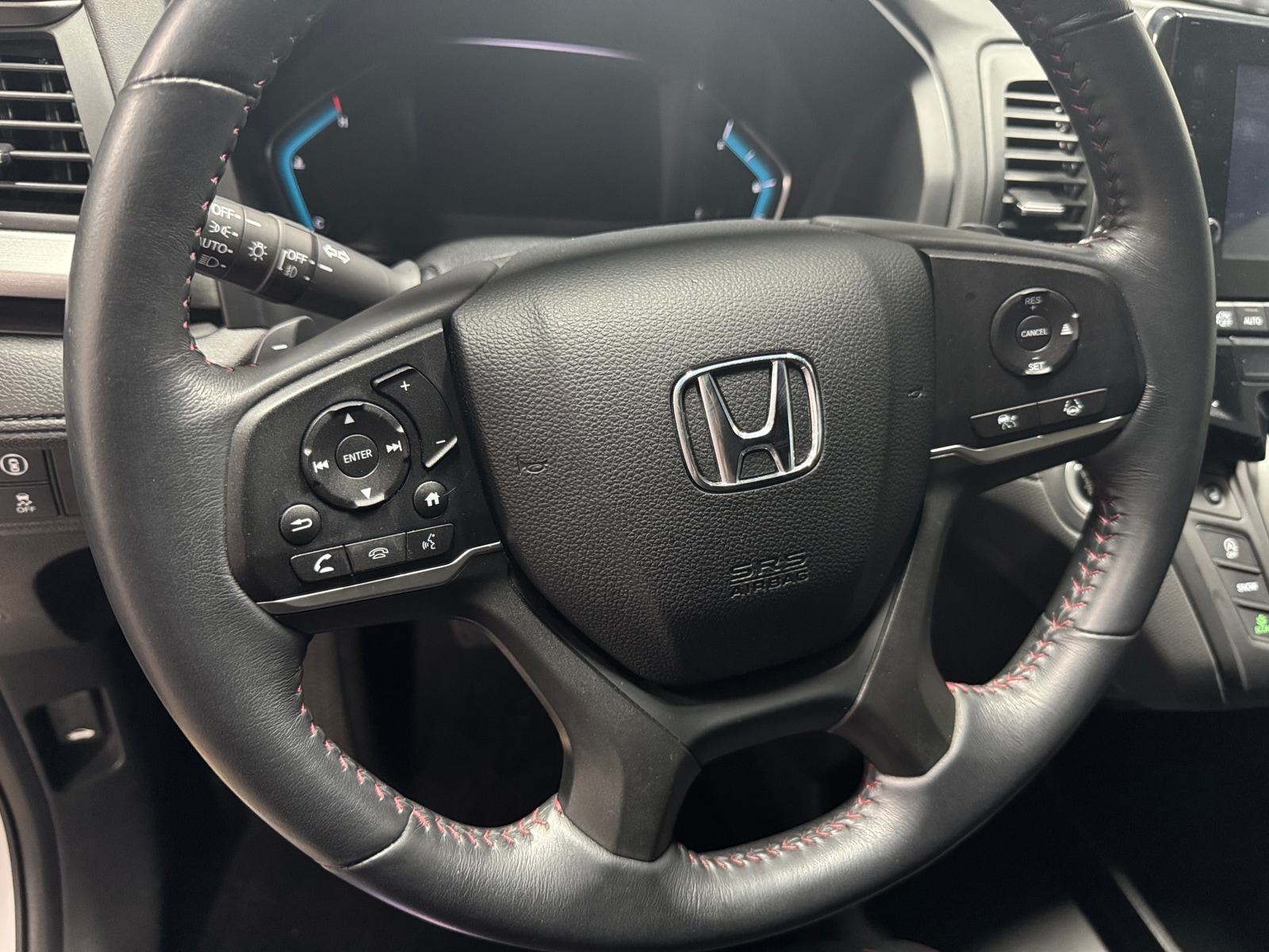 Thumbnail: 2023 Honda Odyssey - 4
