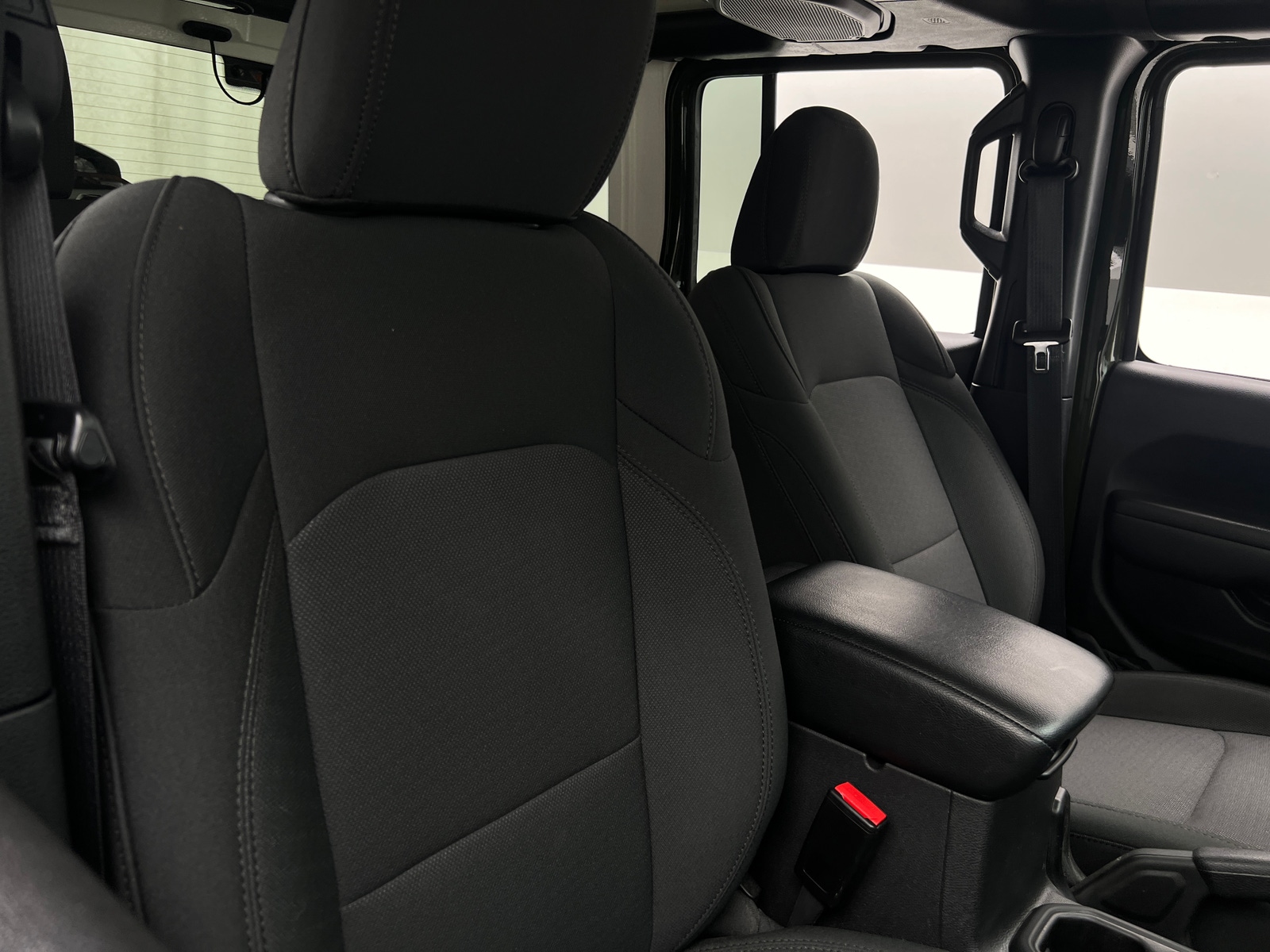 Thumbnail: 2022 Jeep Wrangler - 2