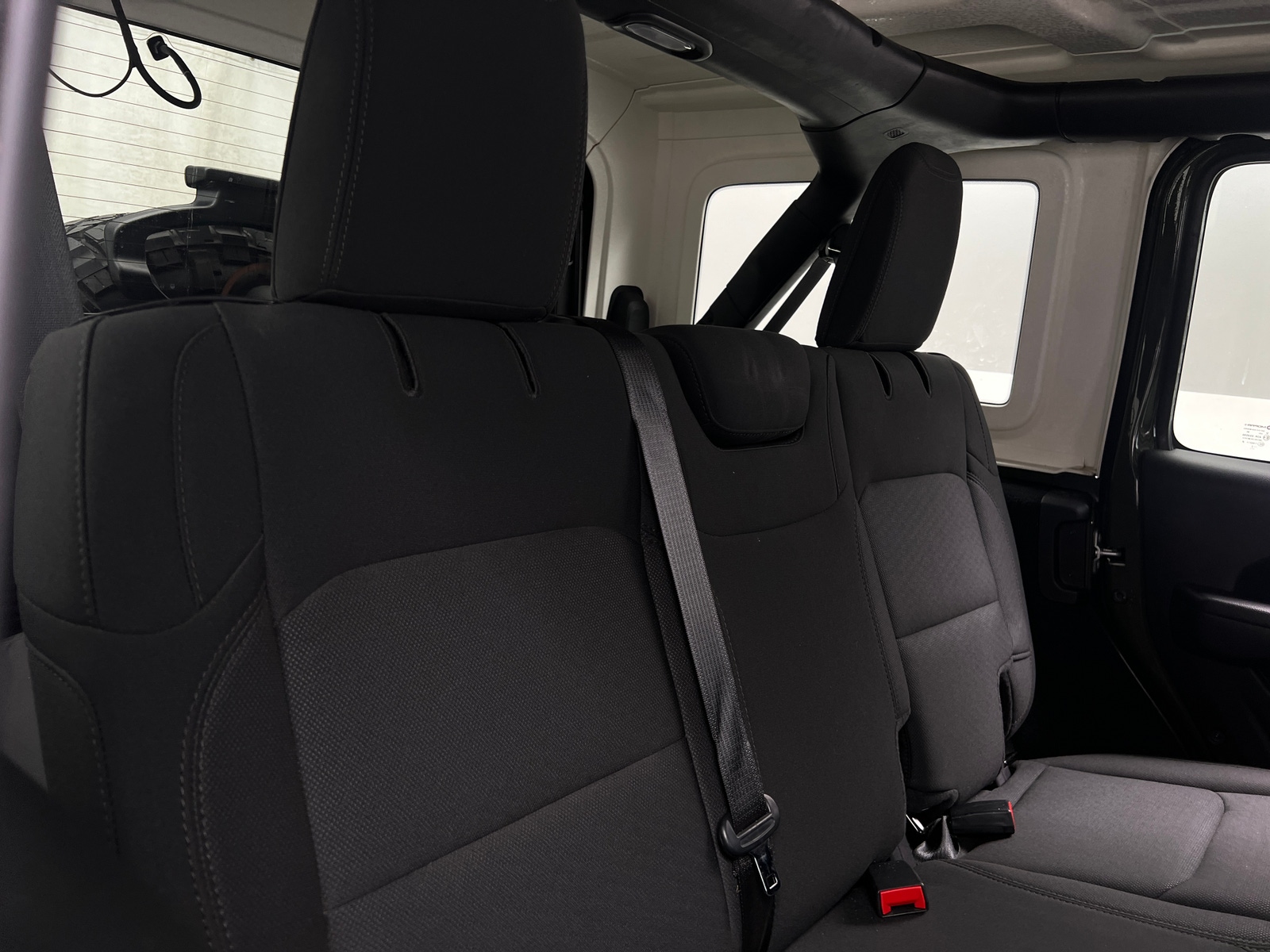 Thumbnail: 2022 Jeep Wrangler - 6