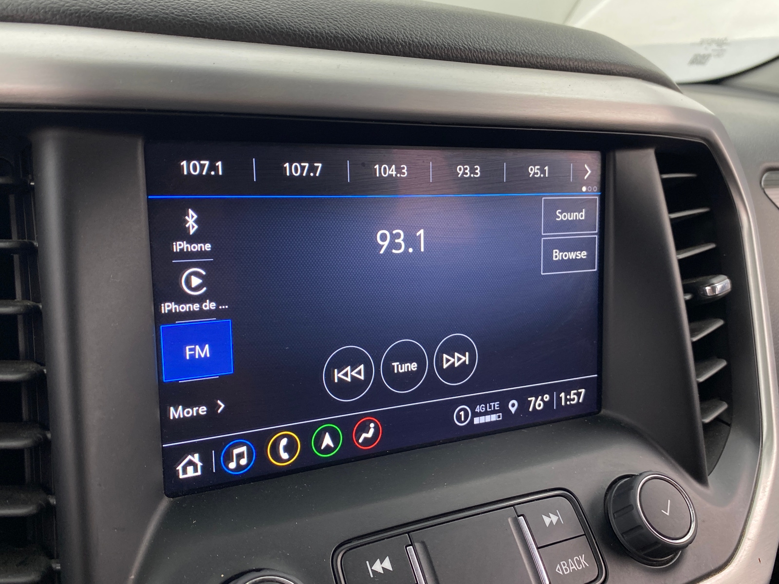 Thumbnail: 2023 GMC Acadia - 3