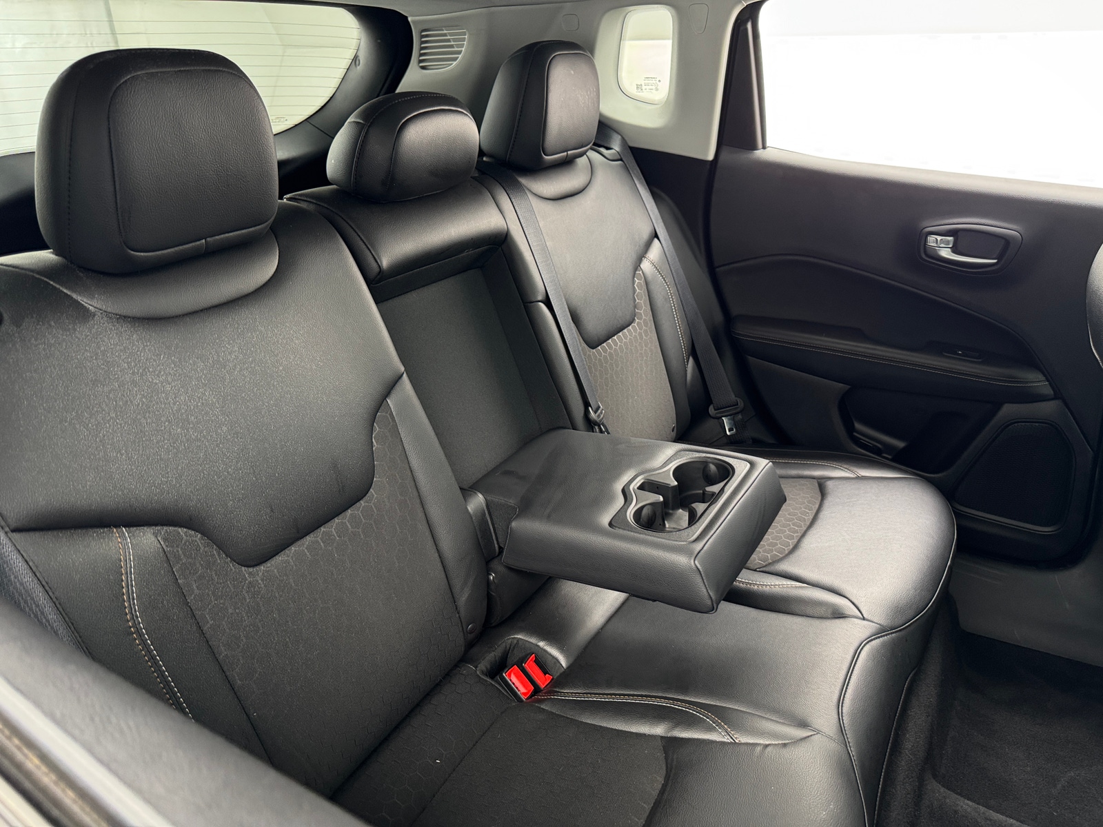 Thumbnail: 2018 Jeep Compass - 6
