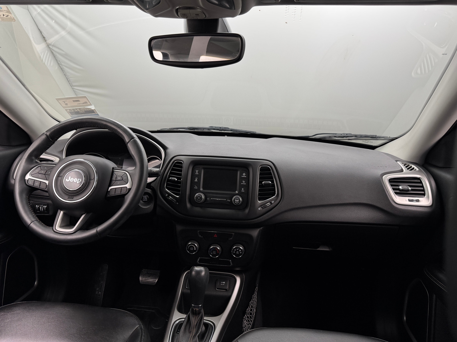 Thumbnail: 2018 Jeep Compass - 3