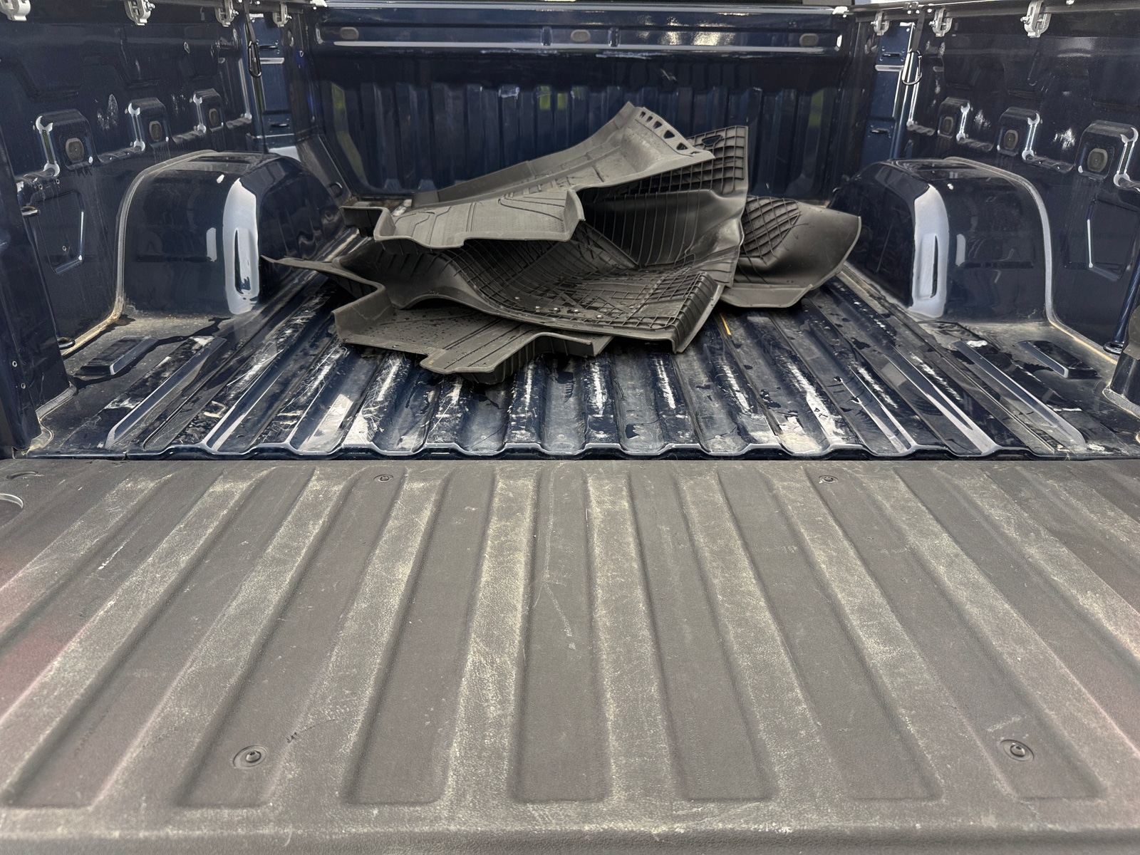 Thumbnail: 2023 Chevrolet Silverado 1500 - 7