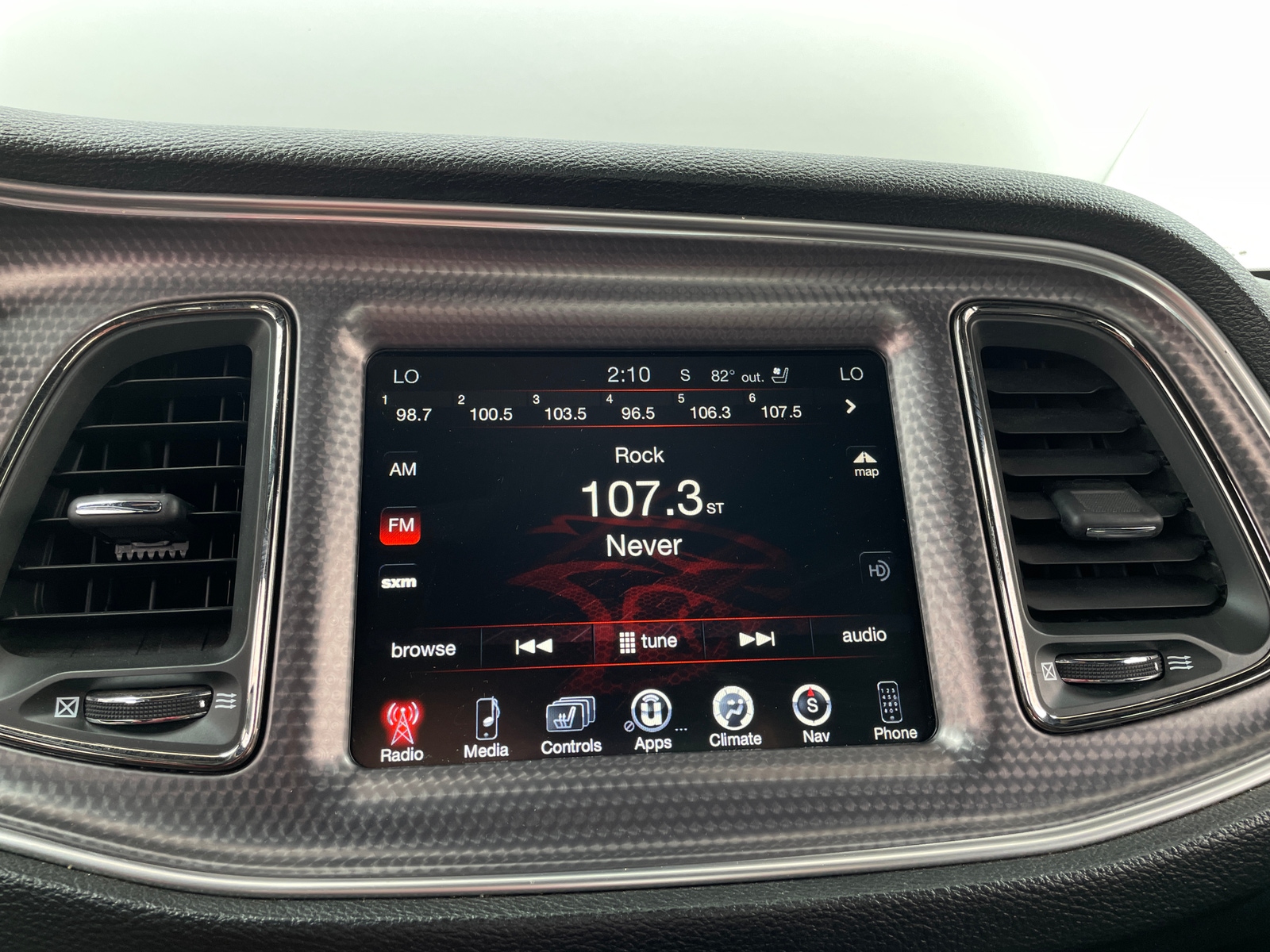 Thumbnail: 2016 Dodge Challenger - 2