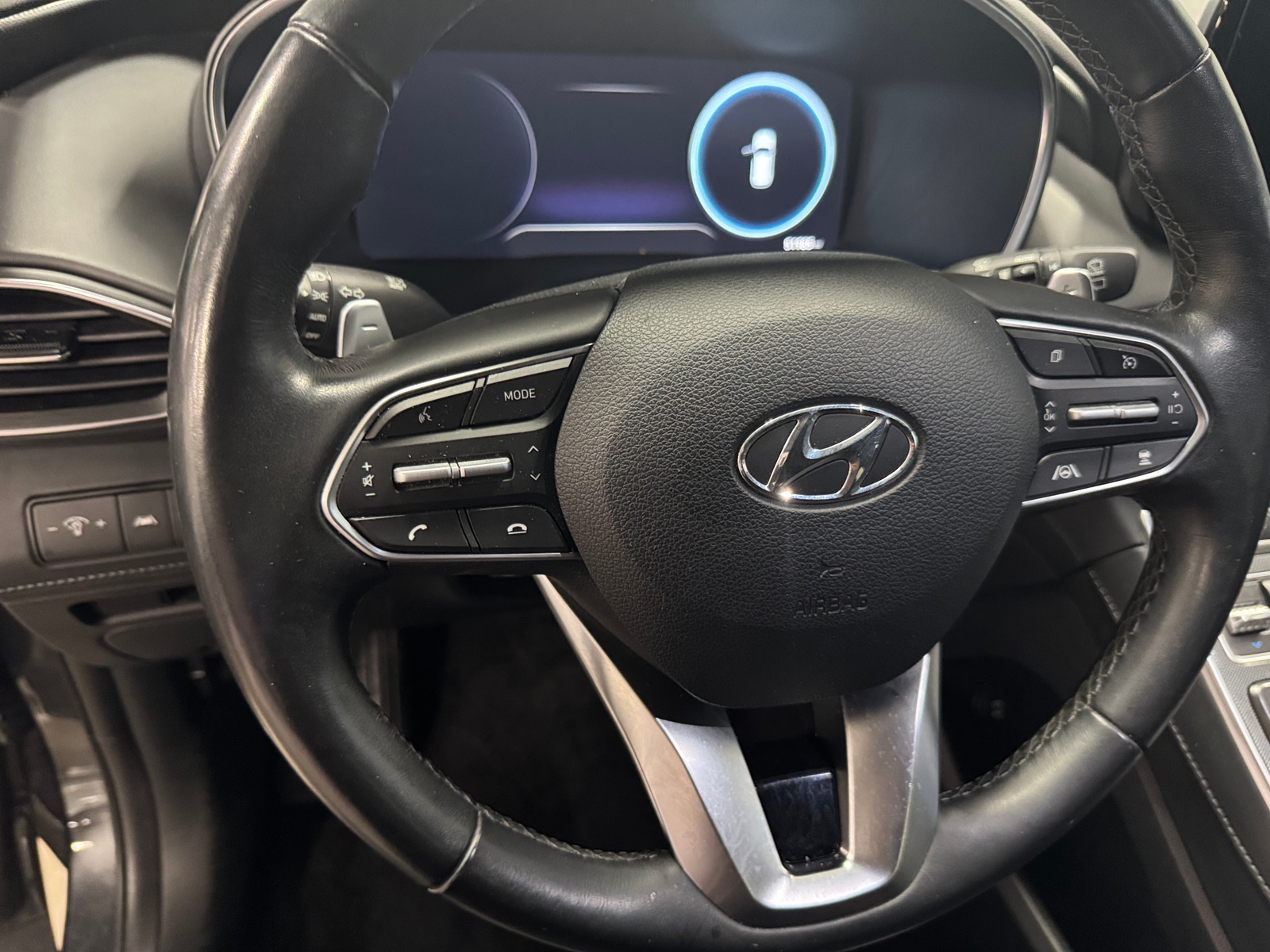 Thumbnail: 2023 Hyundai Santa Fe - 4