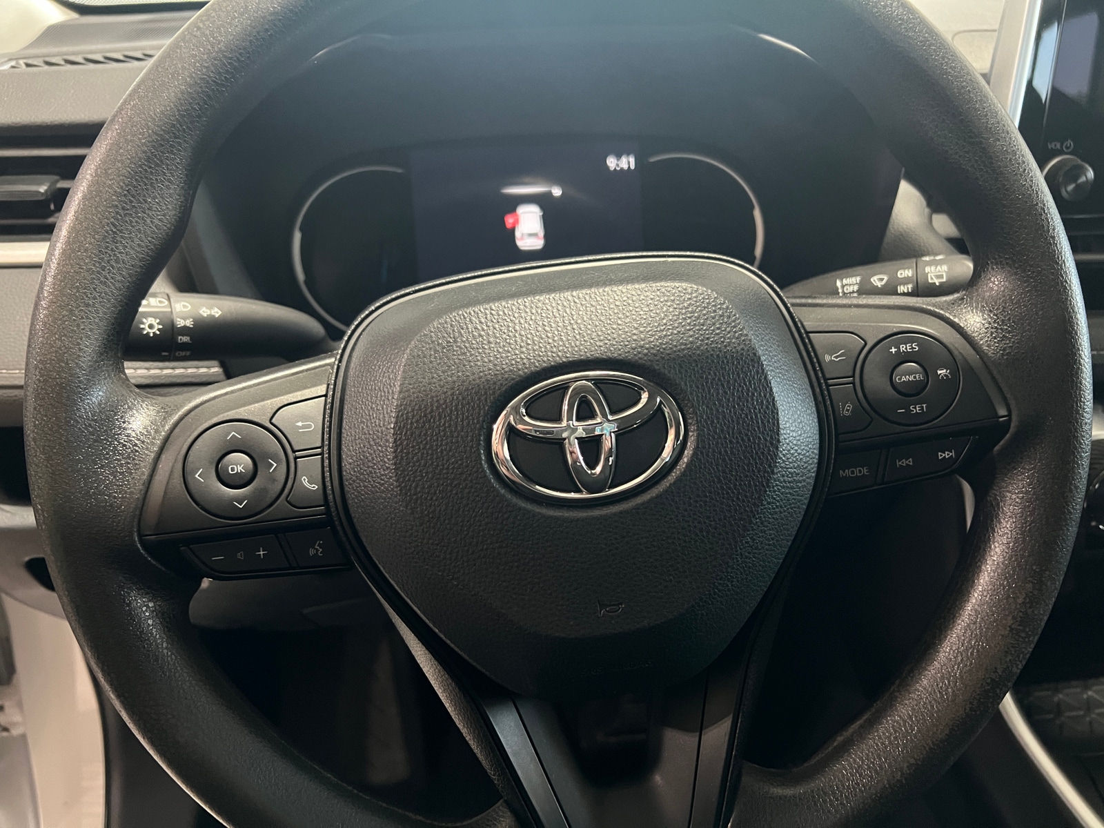 Thumbnail: 2023 Toyota RAV4 - 5