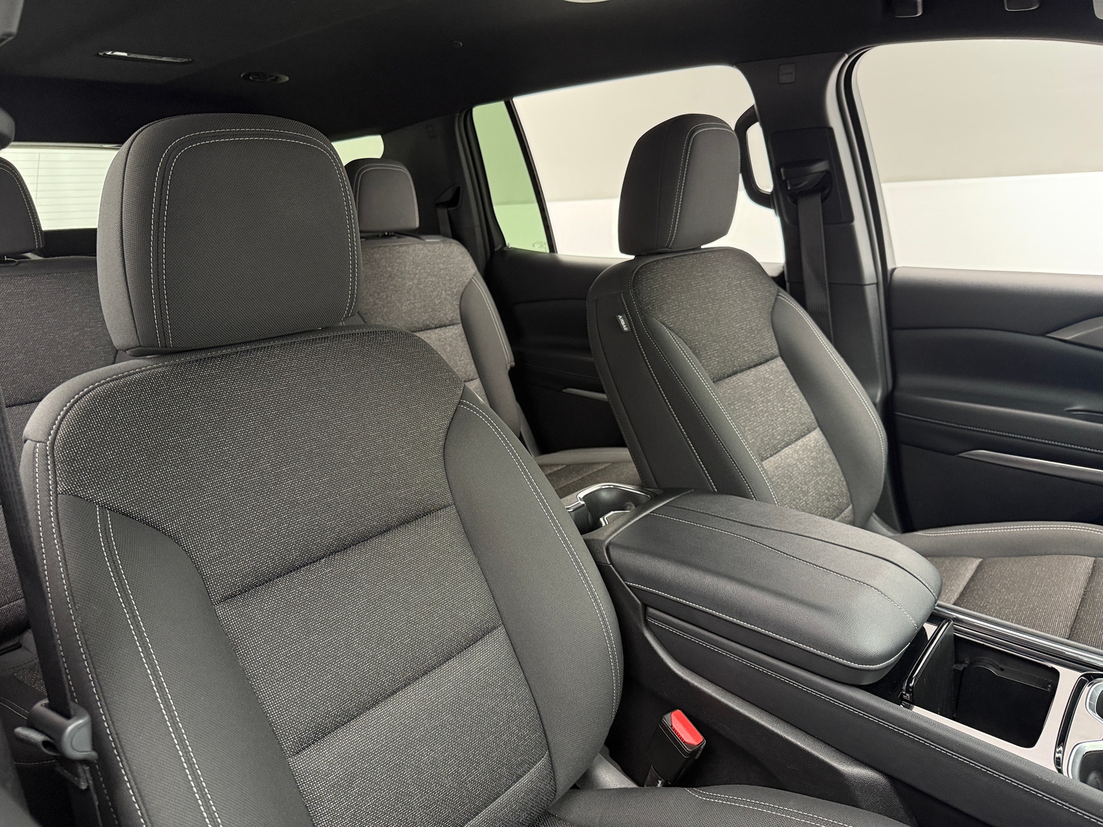 Thumbnail: 2024 Chevrolet Traverse - 2