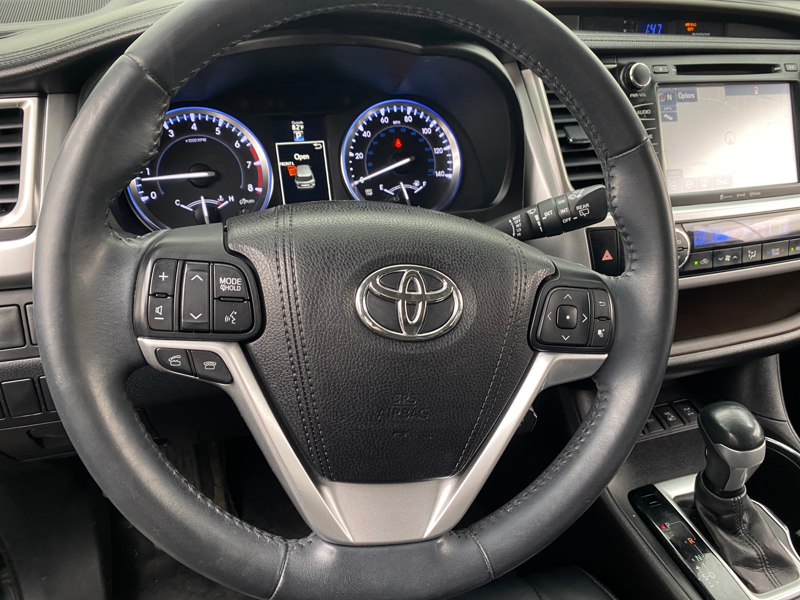 Thumbnail: 2016 Toyota Highlander - 4
