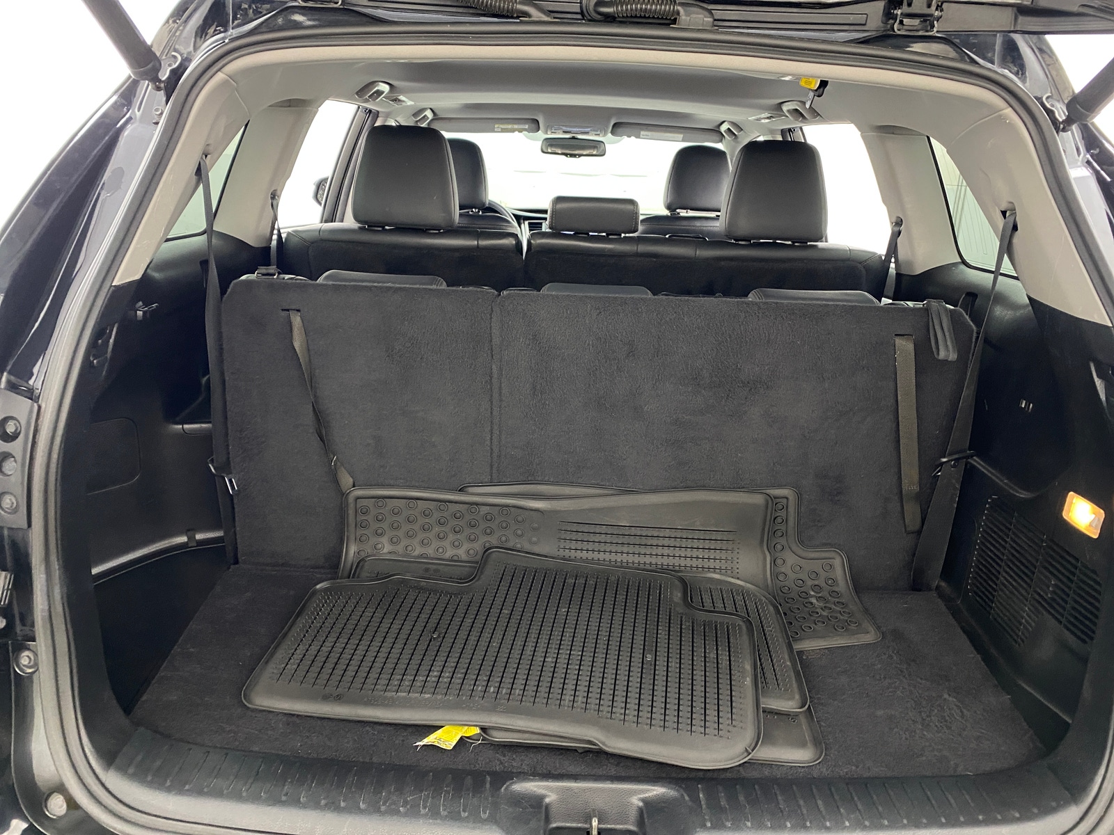 Thumbnail: 2016 Toyota Highlander - 6