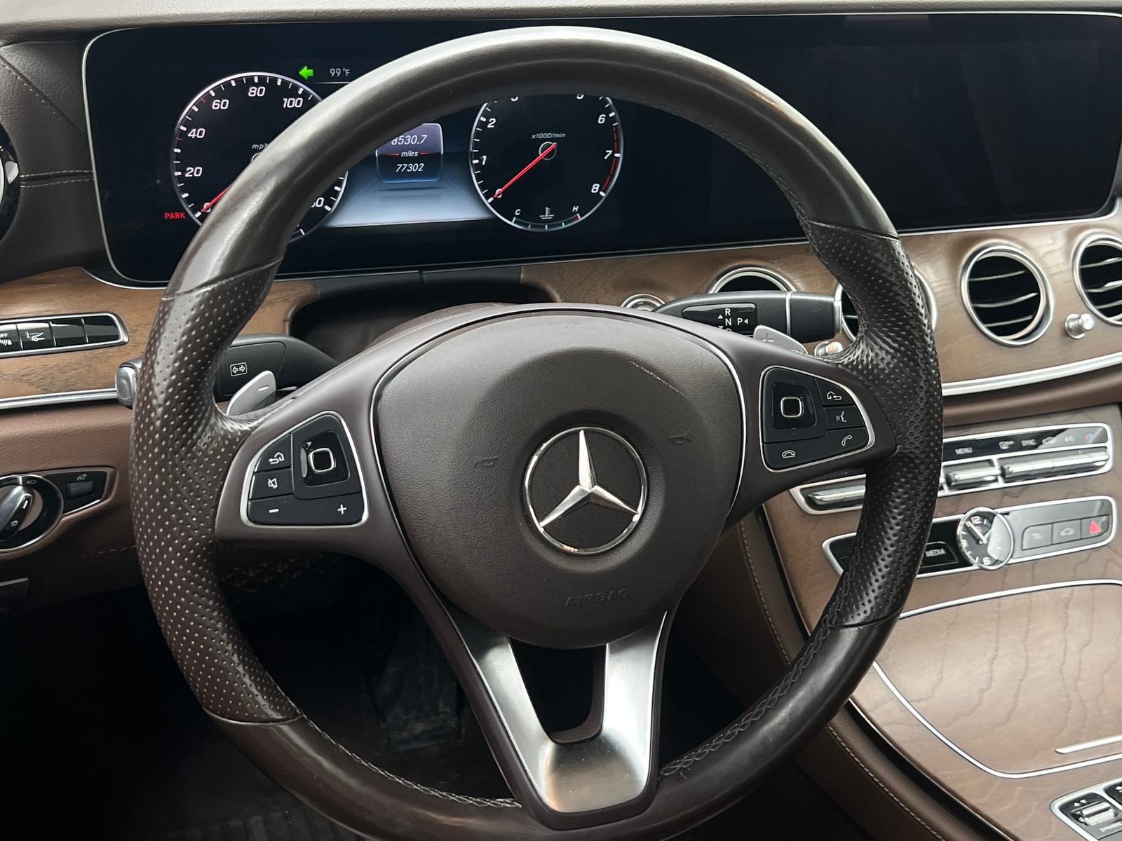 Thumbnail: 2018 Mercedes-Benz E-Class - 4
