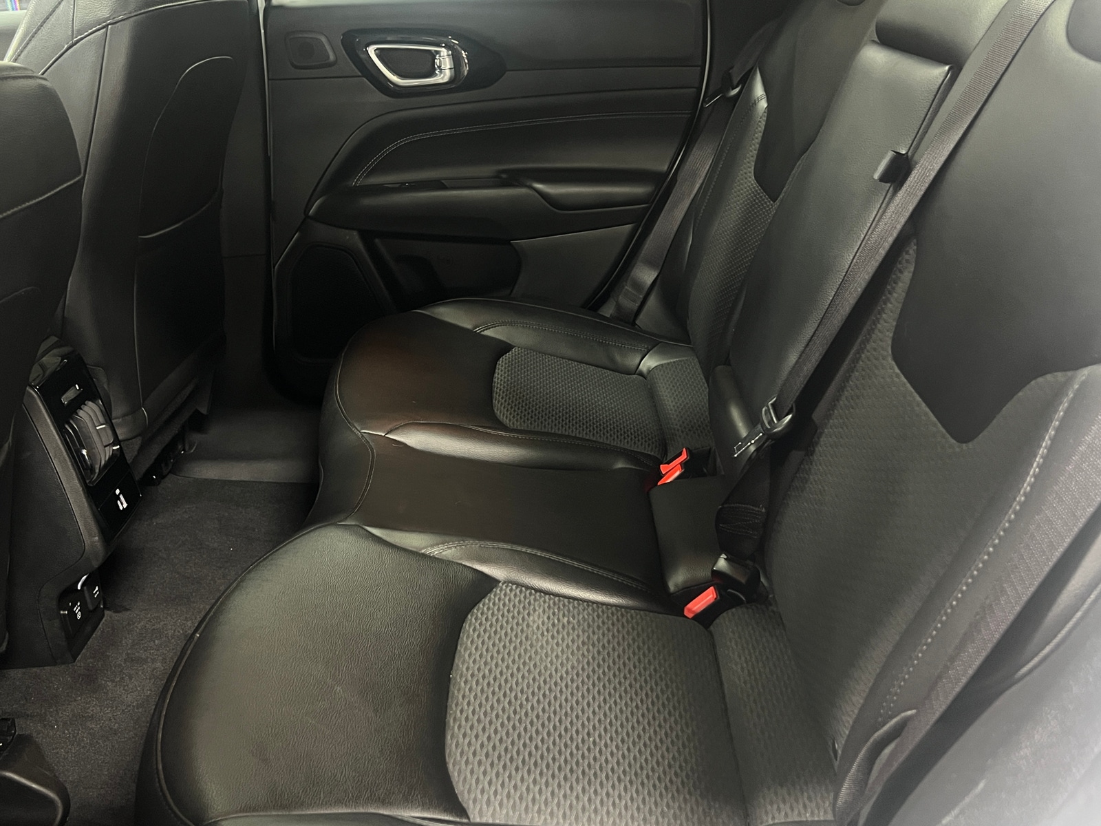 Thumbnail: 2022 Jeep Compass - 6
