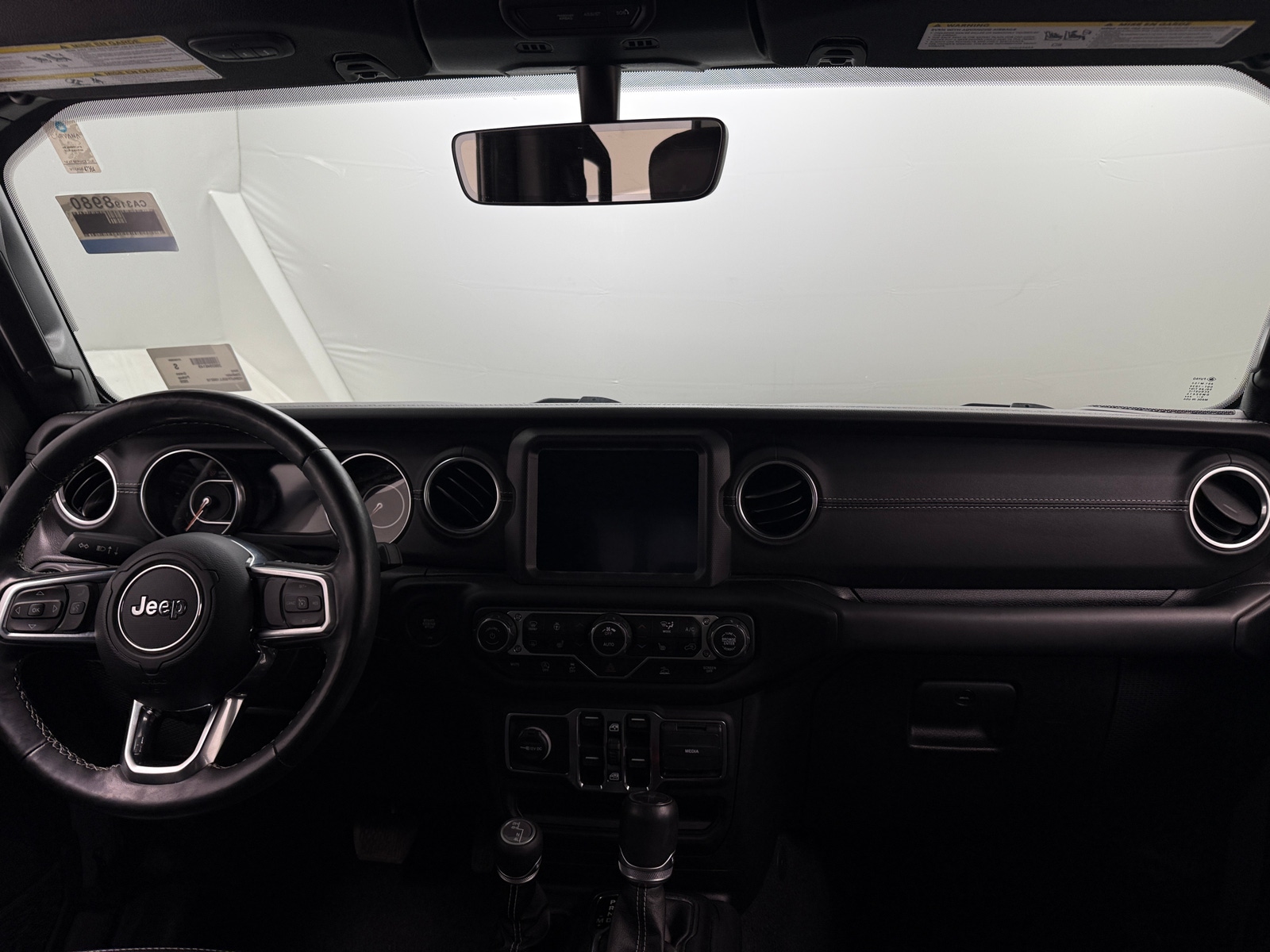 Thumbnail: 2020 Jeep Gladiator - 3