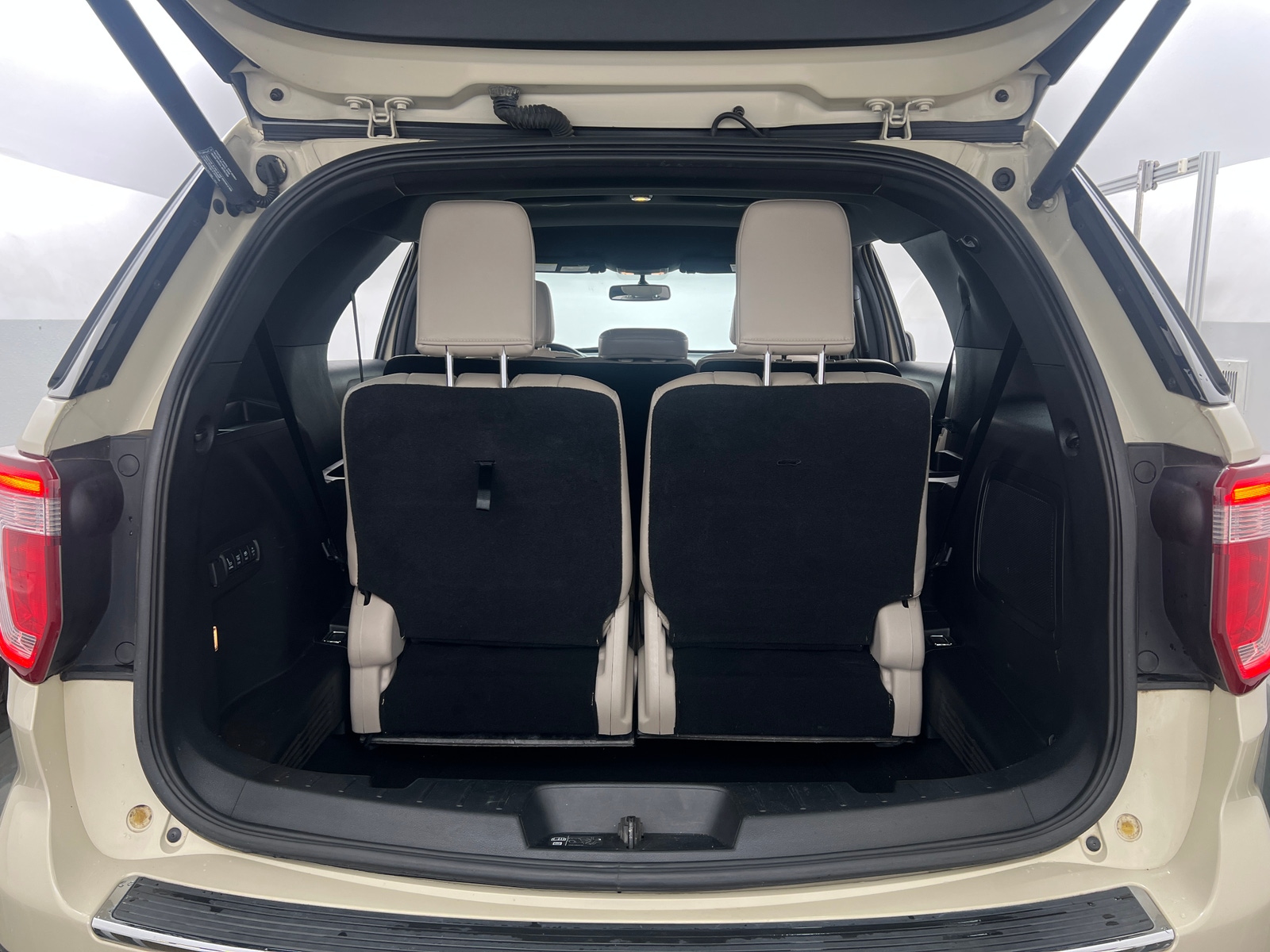 Thumbnail: 2018 Ford Explorer - 6