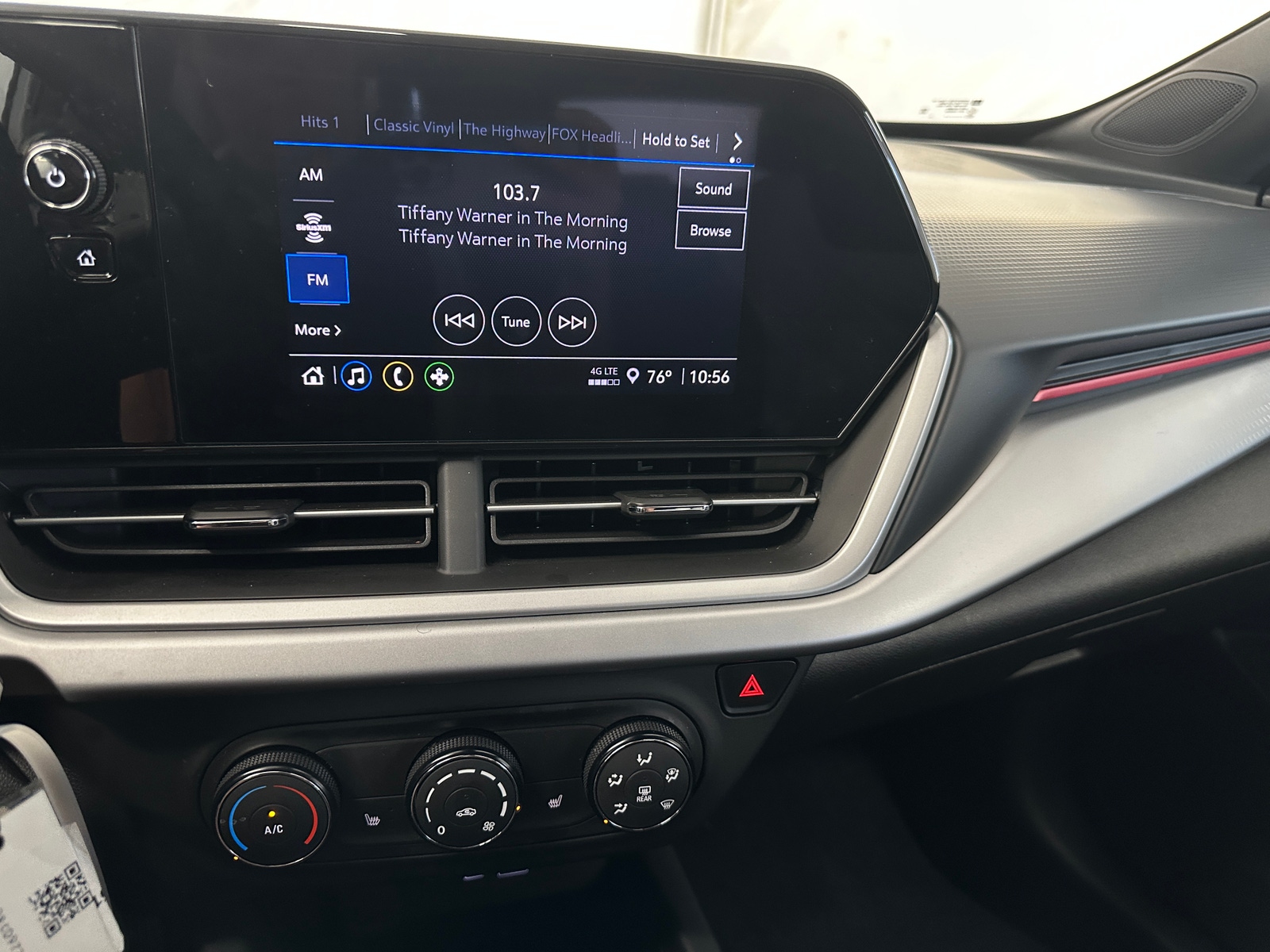 Thumbnail: 2024 Chevrolet Trax - 4