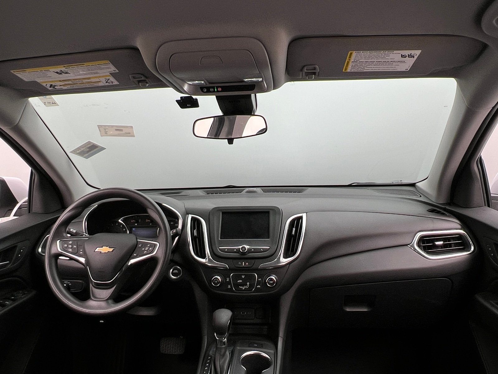 Thumbnail: 2023 Chevrolet Equinox - 3