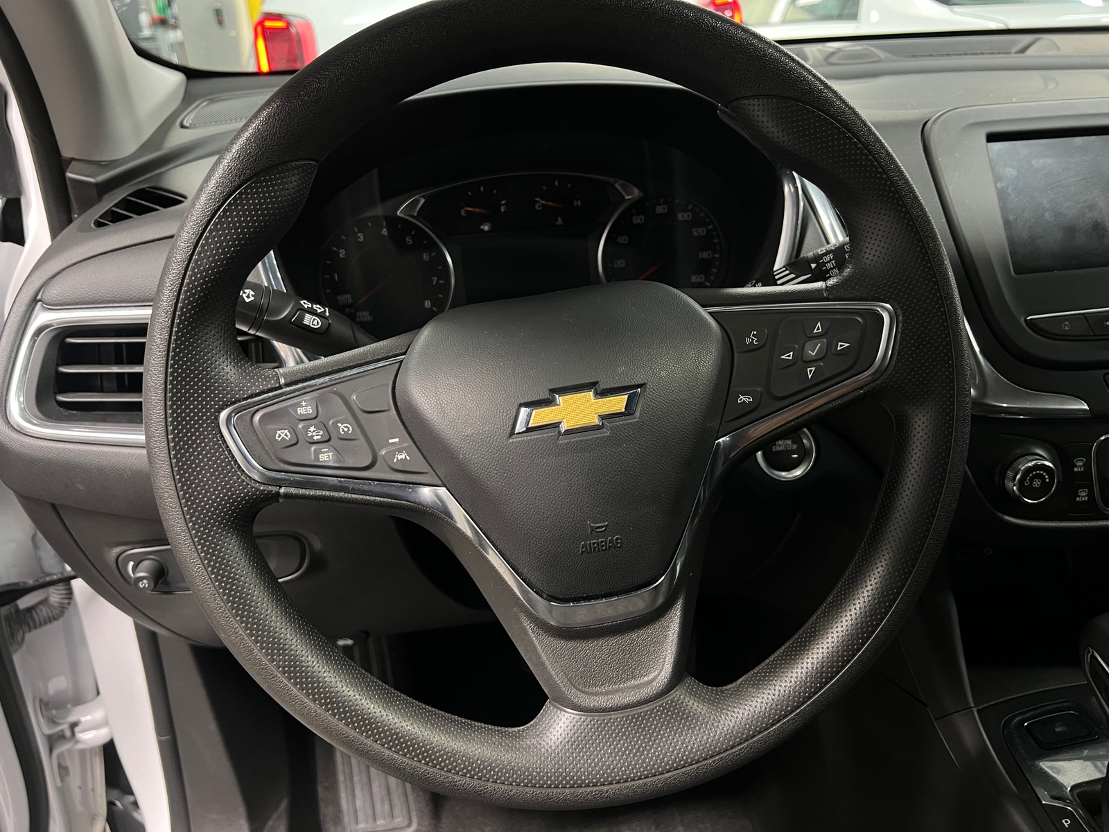 Thumbnail: 2023 Chevrolet Equinox - 5