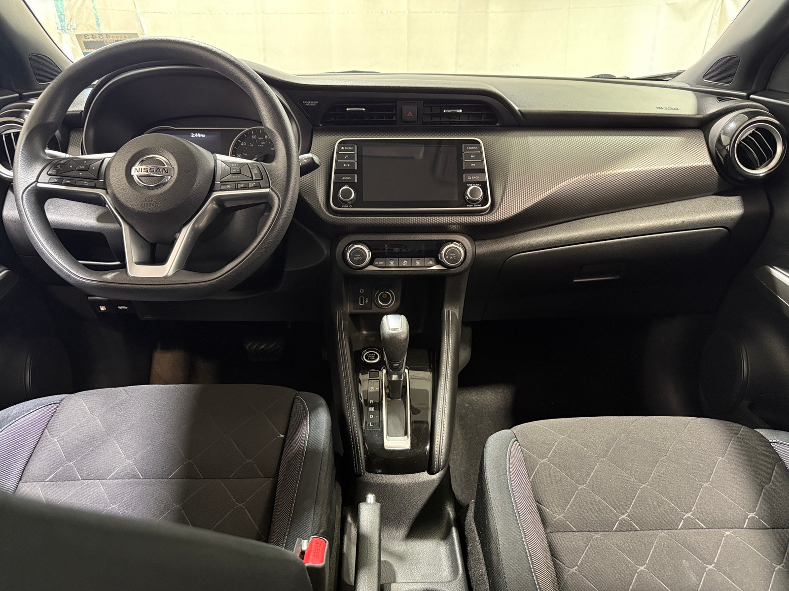 Thumbnail: 2018 Nissan Kicks - 3
