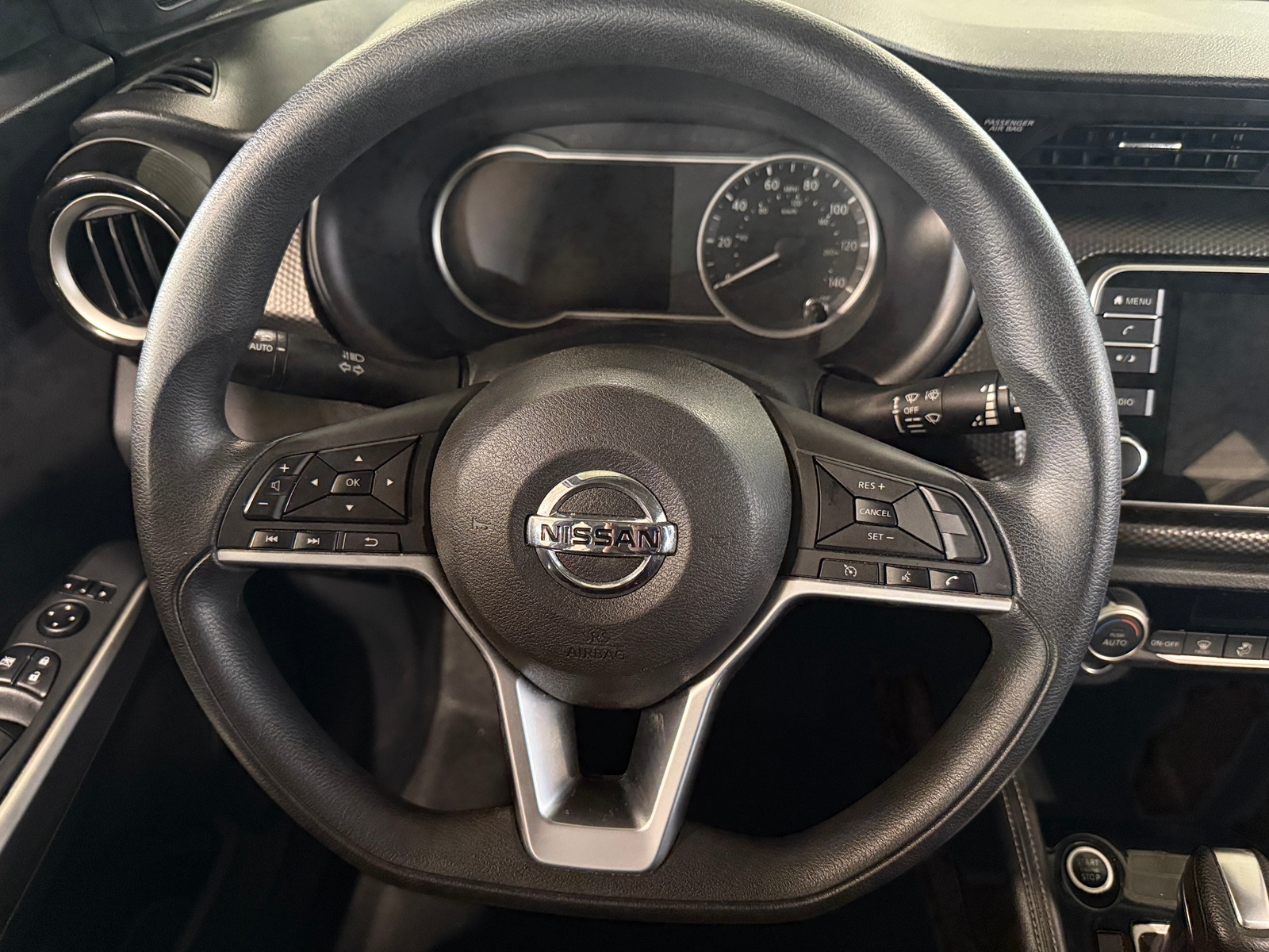 Thumbnail: 2018 Nissan Kicks - 5