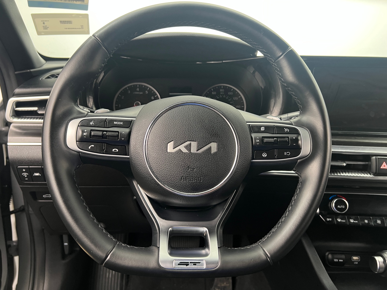 Thumbnail: 2024 Kia K5 - 4