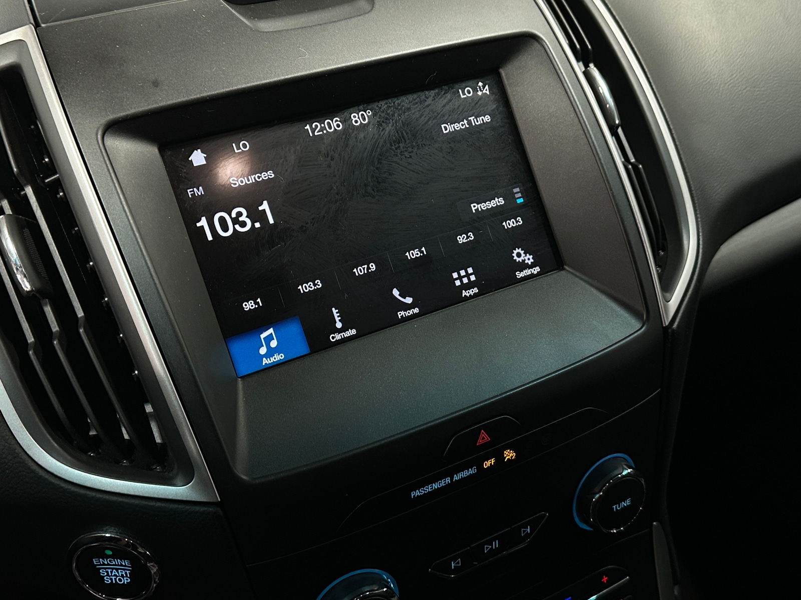 Thumbnail: 2019 Ford Edge - 4
