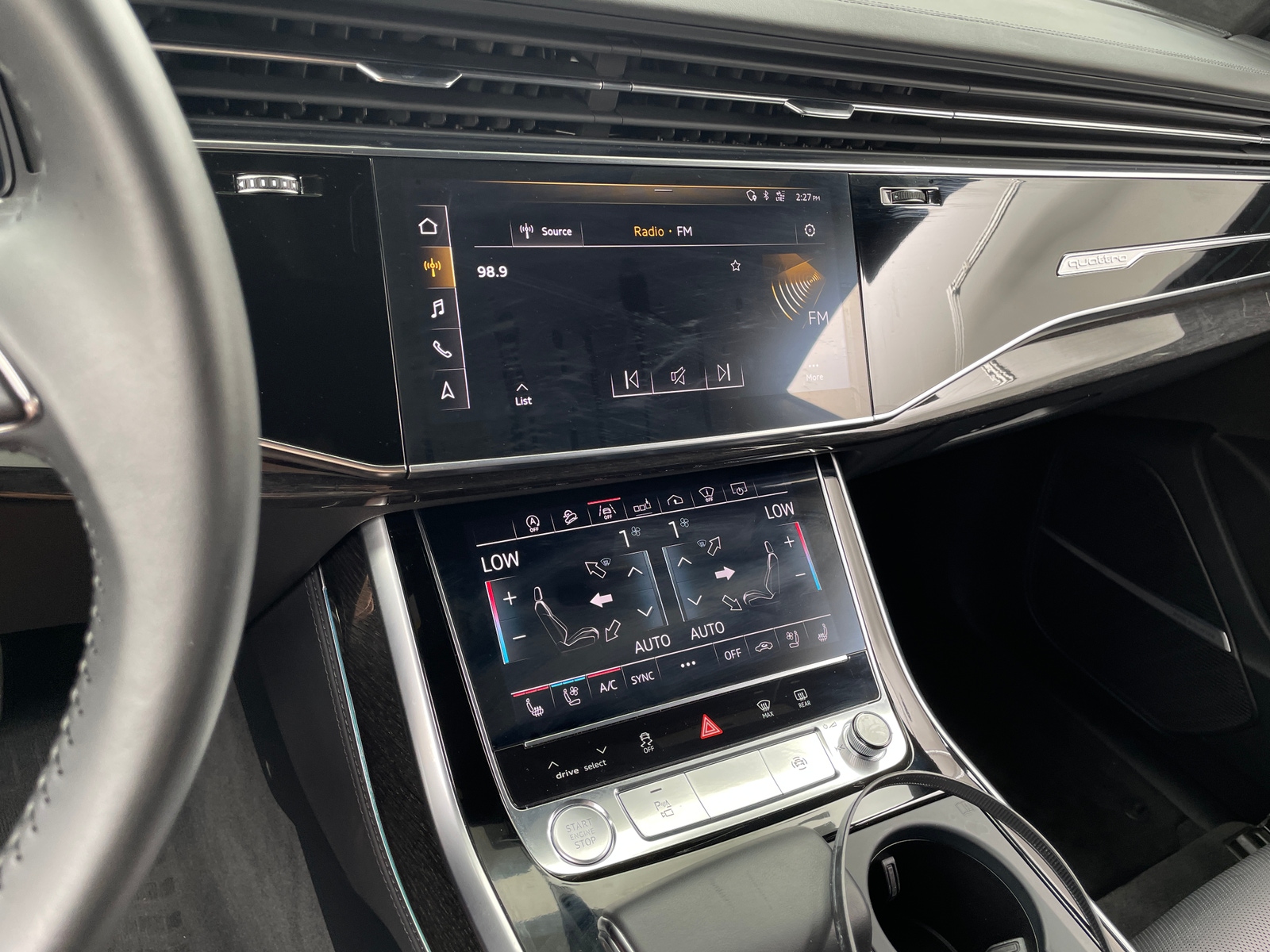 Thumbnail: 2019 Audi Q8 - 3