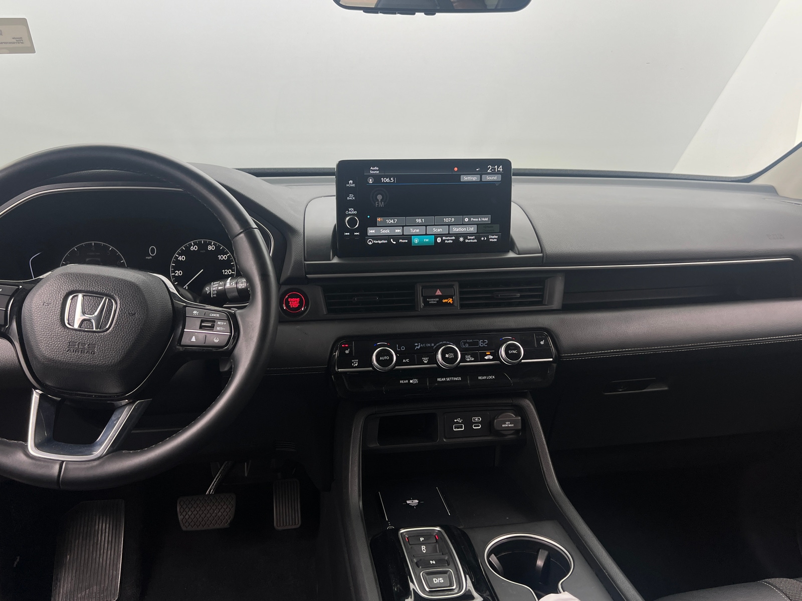 Thumbnail: 2023 Honda Pilot - 2