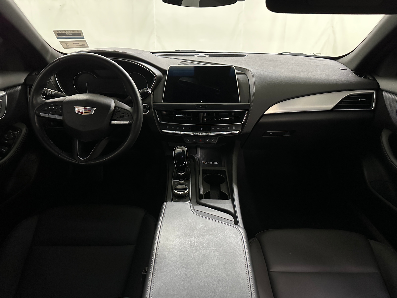 Thumbnail: 2022 Cadillac CT5 - 2