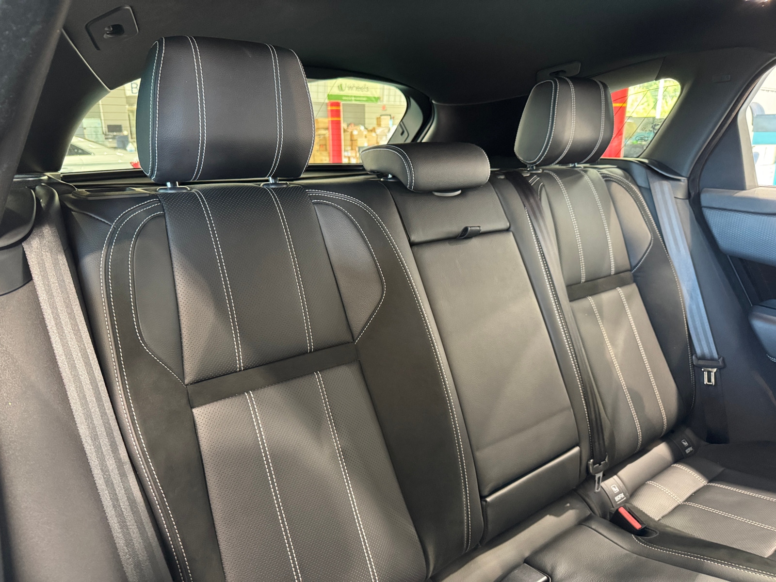 Thumbnail: 2019 Land Rover Range Rover Velar - 5