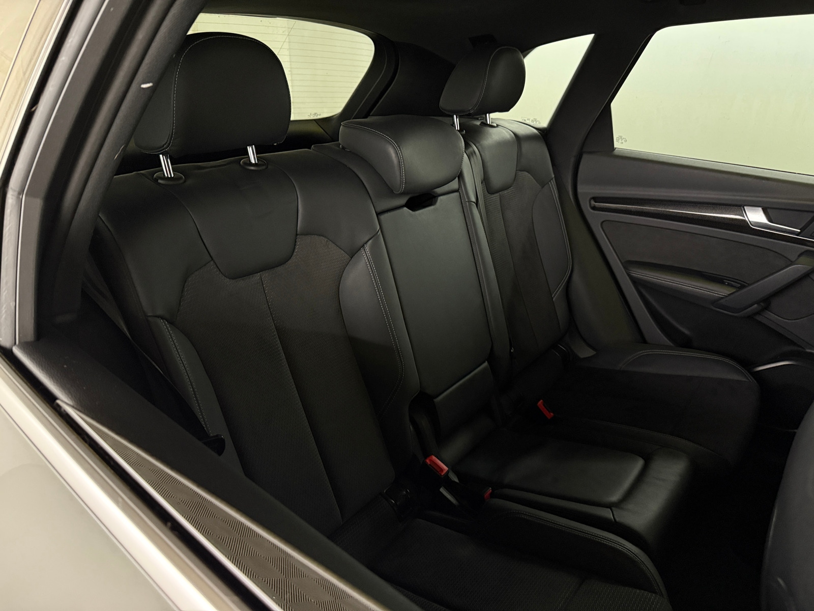 Thumbnail: 2019 Audi SQ5 - 6
