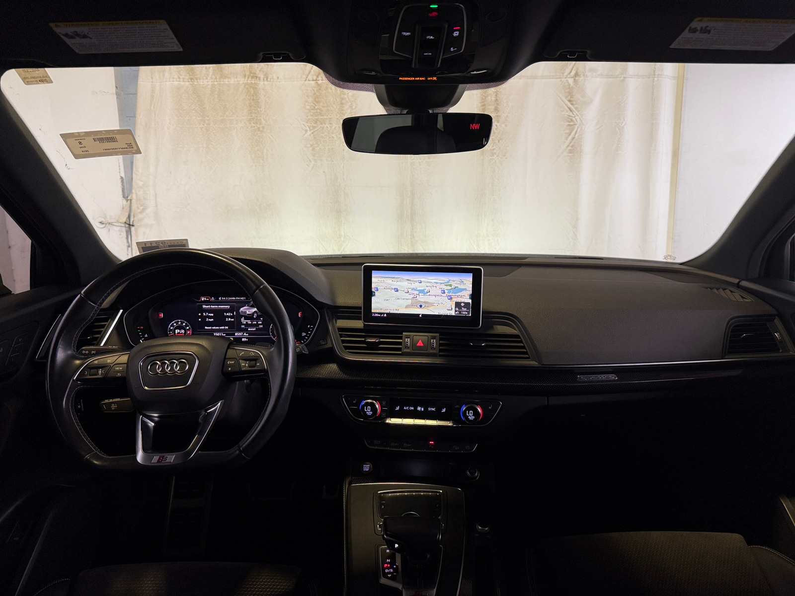 Thumbnail: 2019 Audi SQ5 - 3